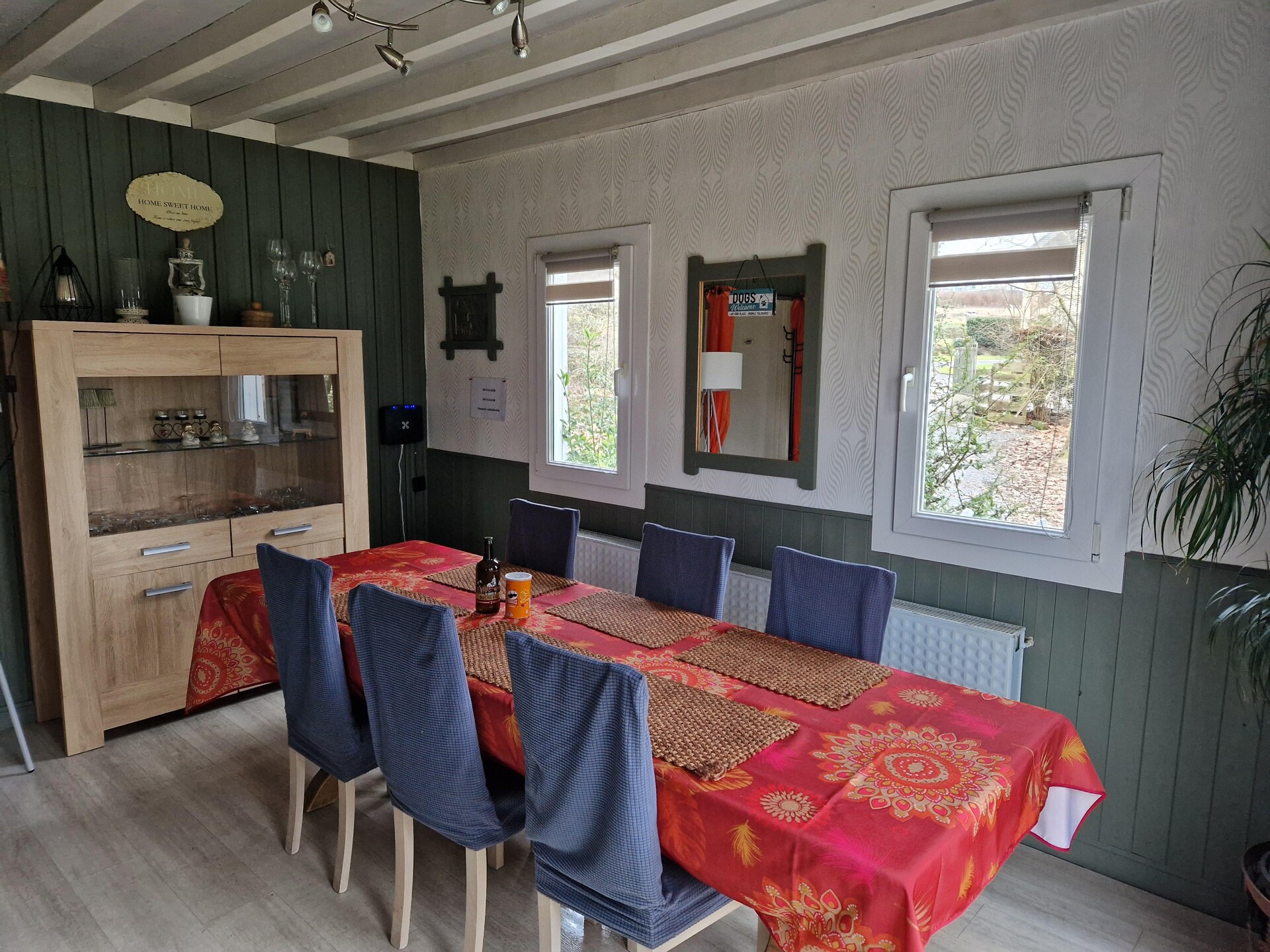 Ruim chalet voor 6 in de bossen bij Transinne met jeu de boulesbaan - foto 11