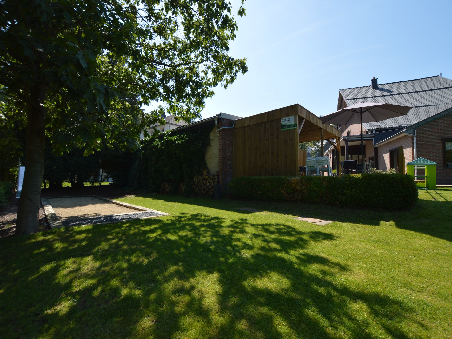 Vlakbij centrum Waimes: 28-persoons vakantiehuis met wellness - foto 28