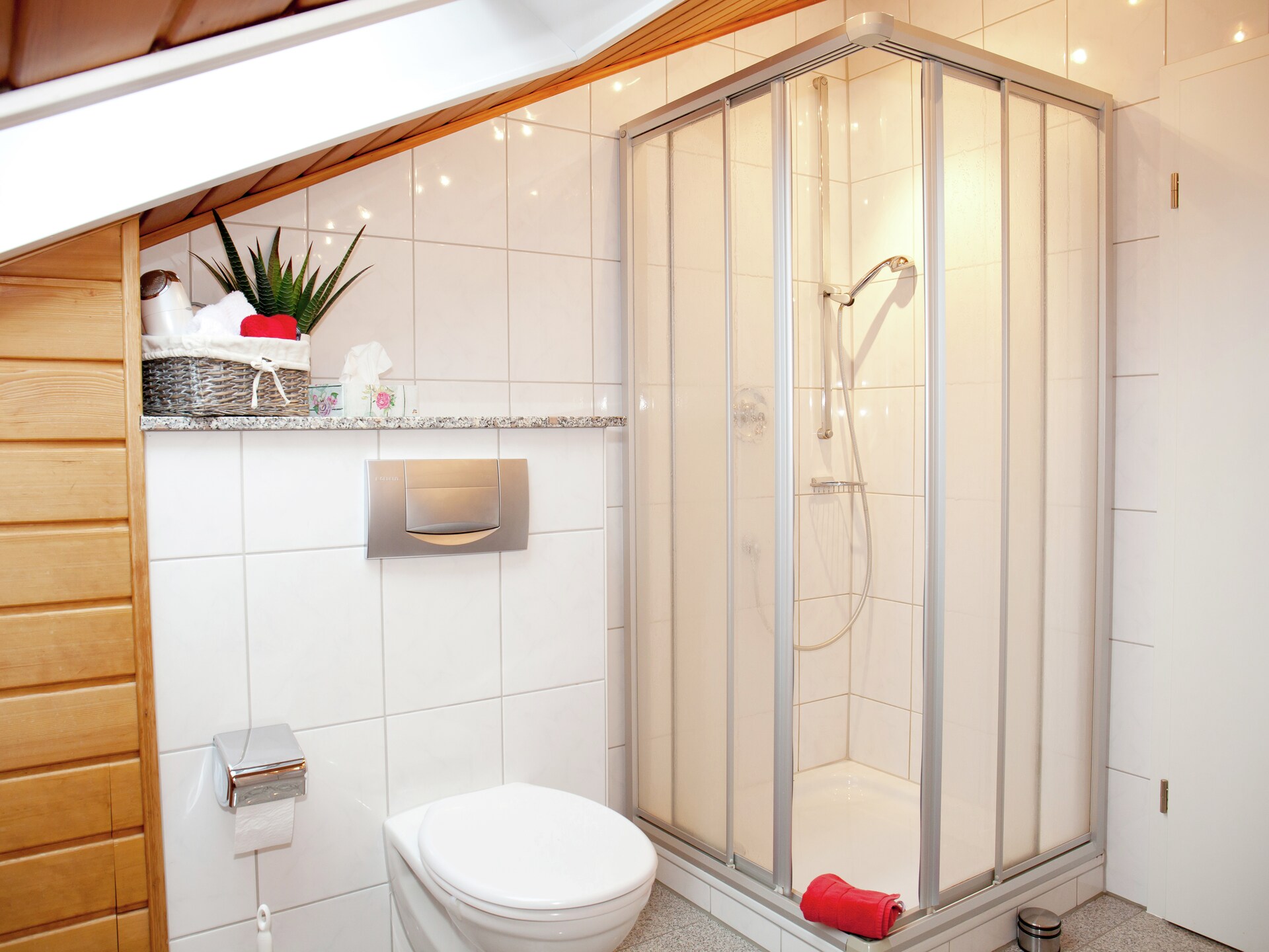 Ruim 4-slaapkamerappartement met balkons in het bosrijke Mossautal - foto 22