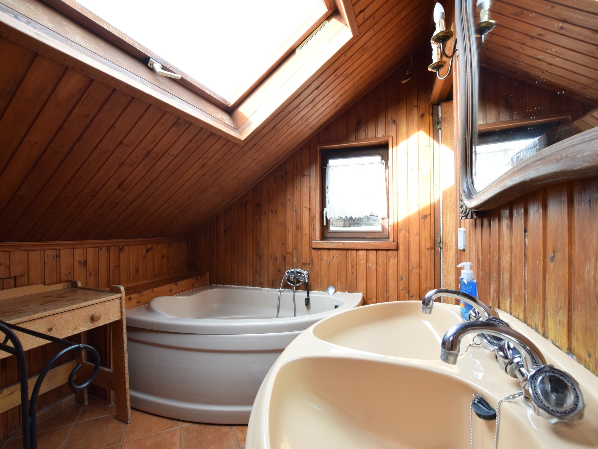 Ruim vakantiehuis La Belle Jardinière in La Roche voor 12 personen - foto 25