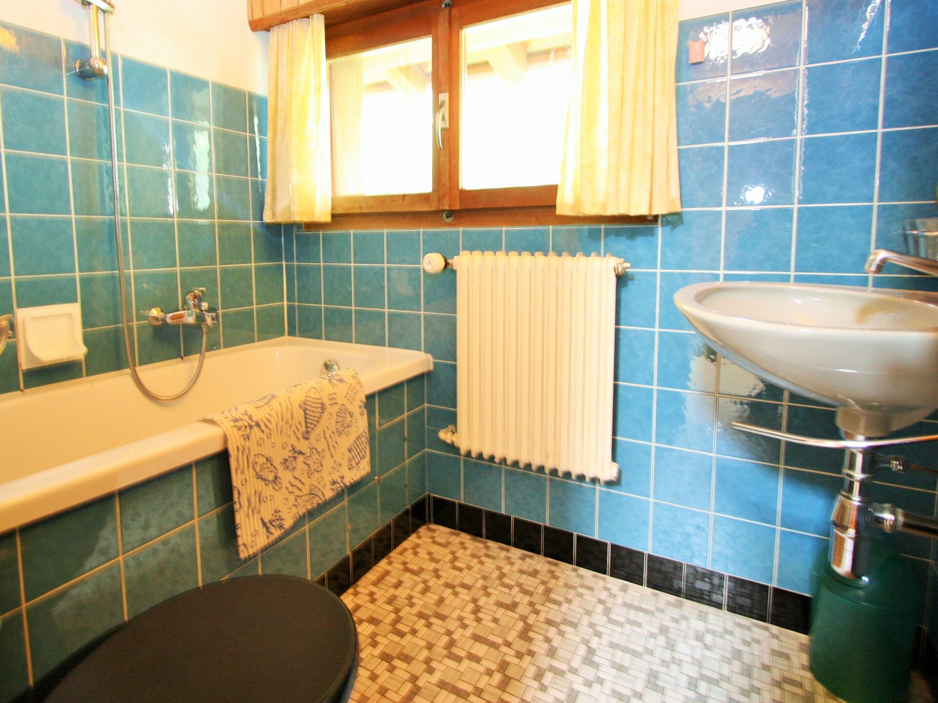 Chalet Le Chaînon: Ruim chalet voor 10 in de bossen bij Crans-Montana - foto 16