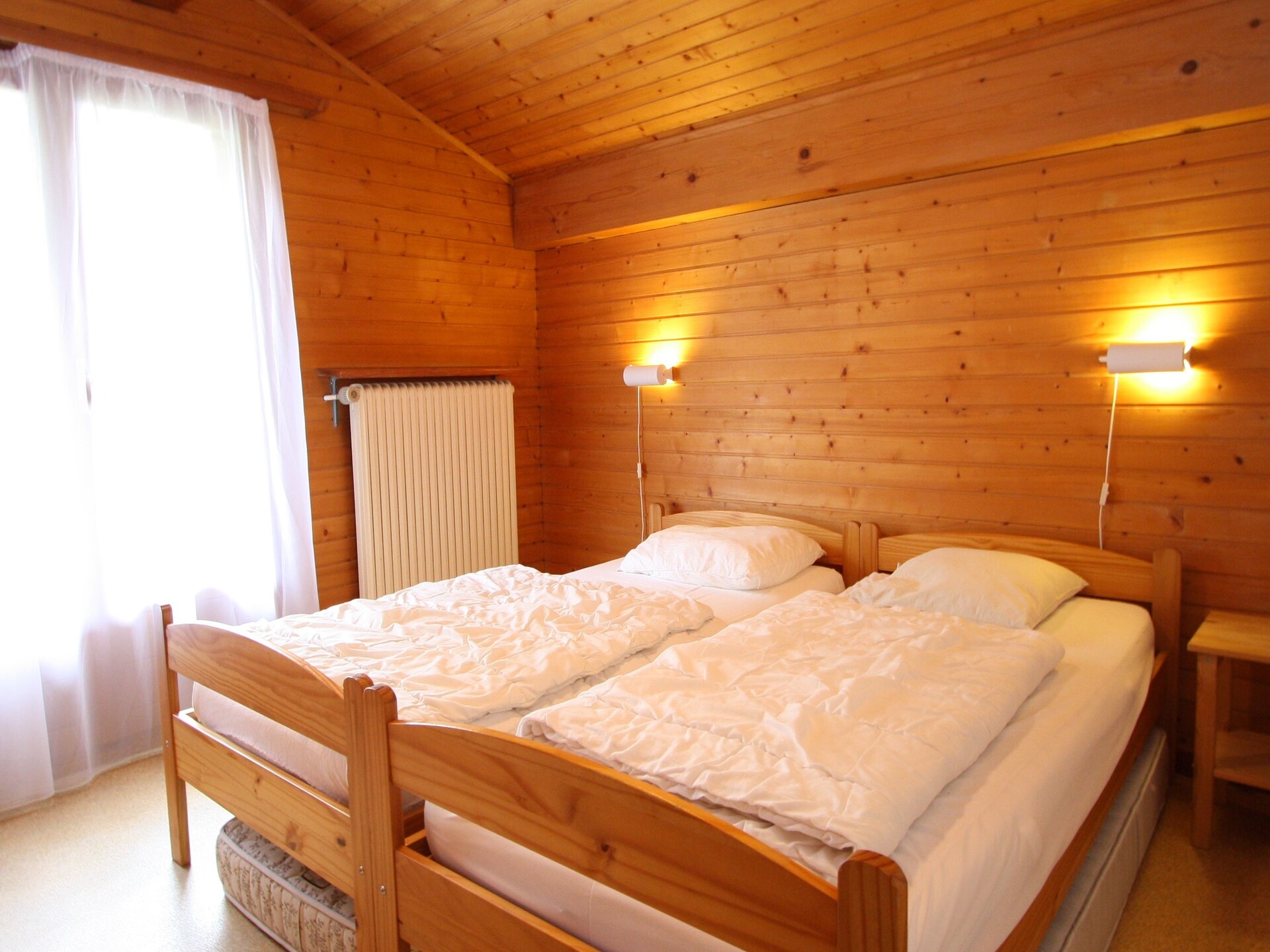 Chalet Le Chaînon: Ruim chalet voor 10 in de bossen bij Crans-Montana - foto 15