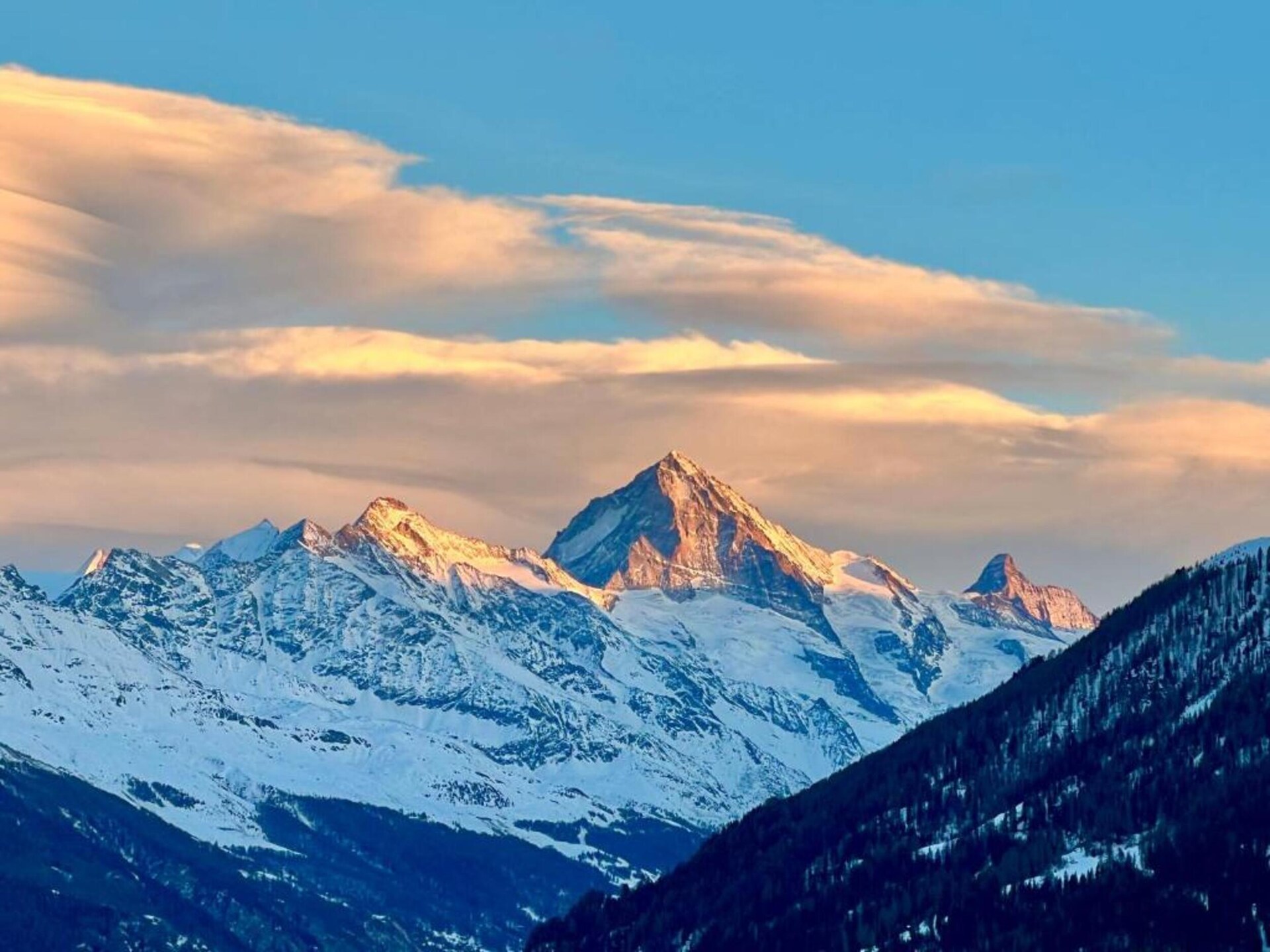 Chalet Le Chaînon: Ruim chalet voor 10 in de bossen bij Crans-Montana - foto 31