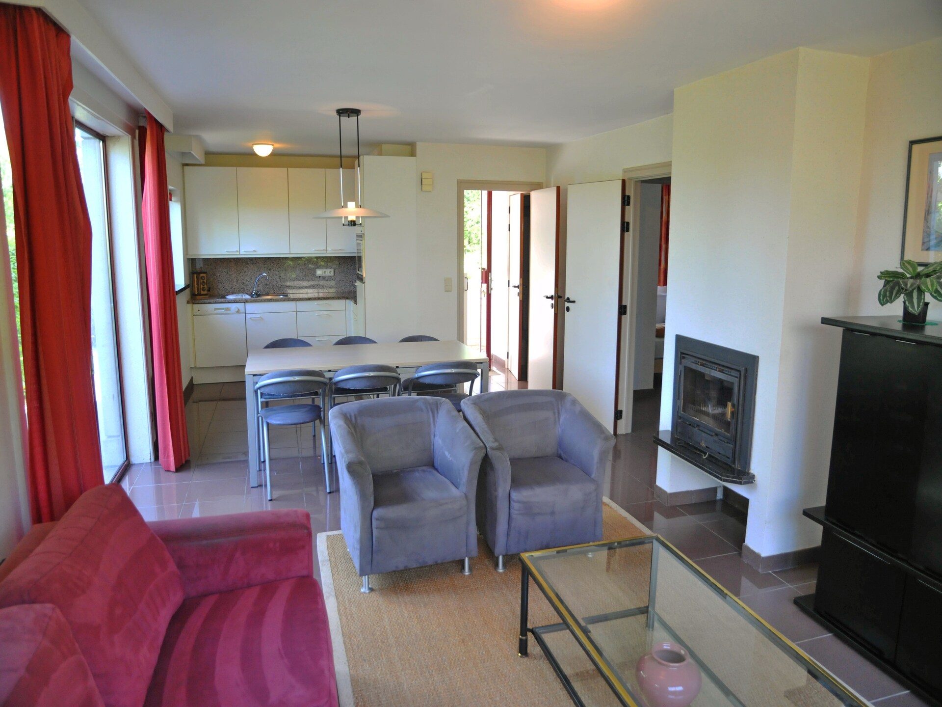 Rustiek appartement in Durbuy met open haard, tuin en zwembad - foto 11