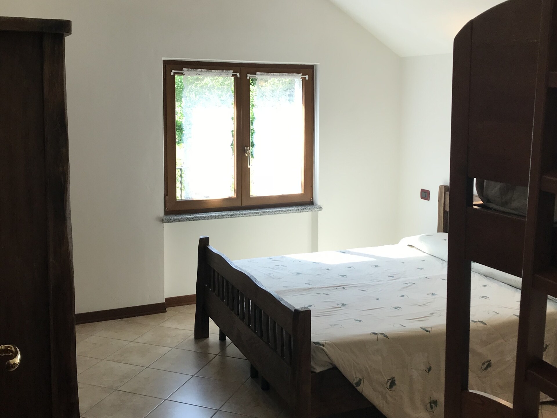 Aan het meer: Vakantiehuis Villa Etti Bilo in centrum van Ledro - foto 14
