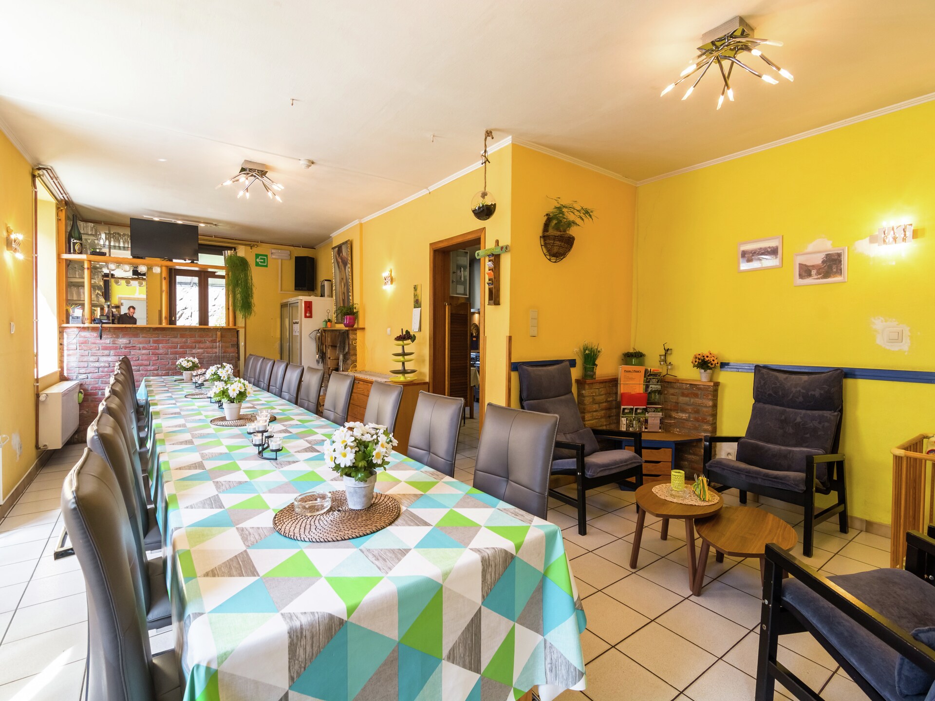 20-persoons vakantiehuis in Marcourt met open haard en overdekt terras - foto 18