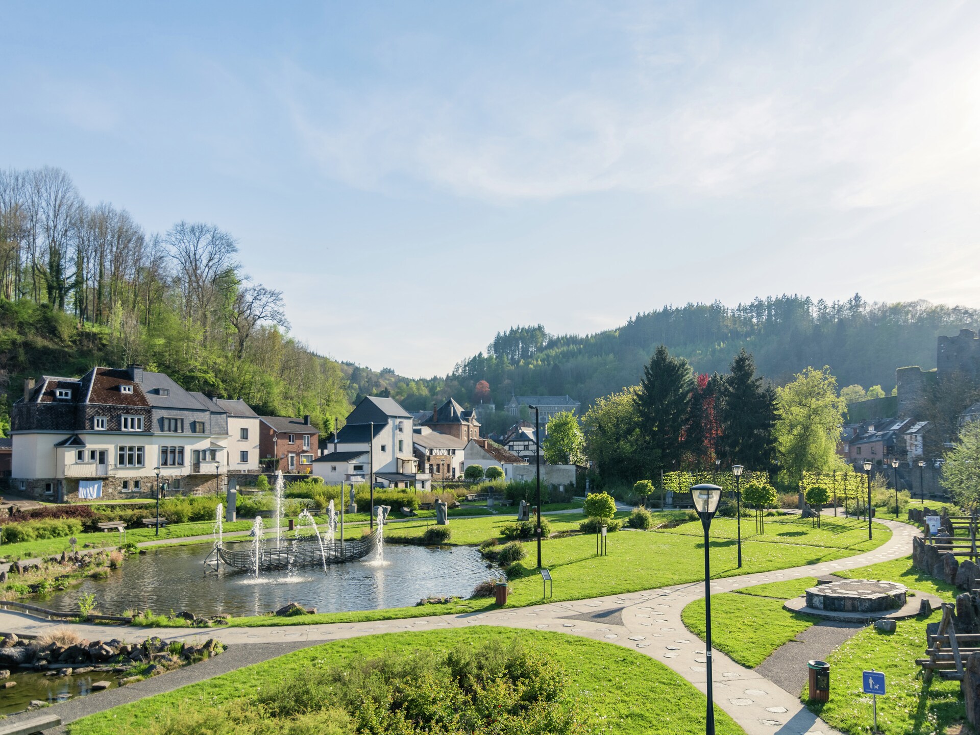 20-persoons vakantiehuis in Marcourt met open haard en overdekt terras - foto 37