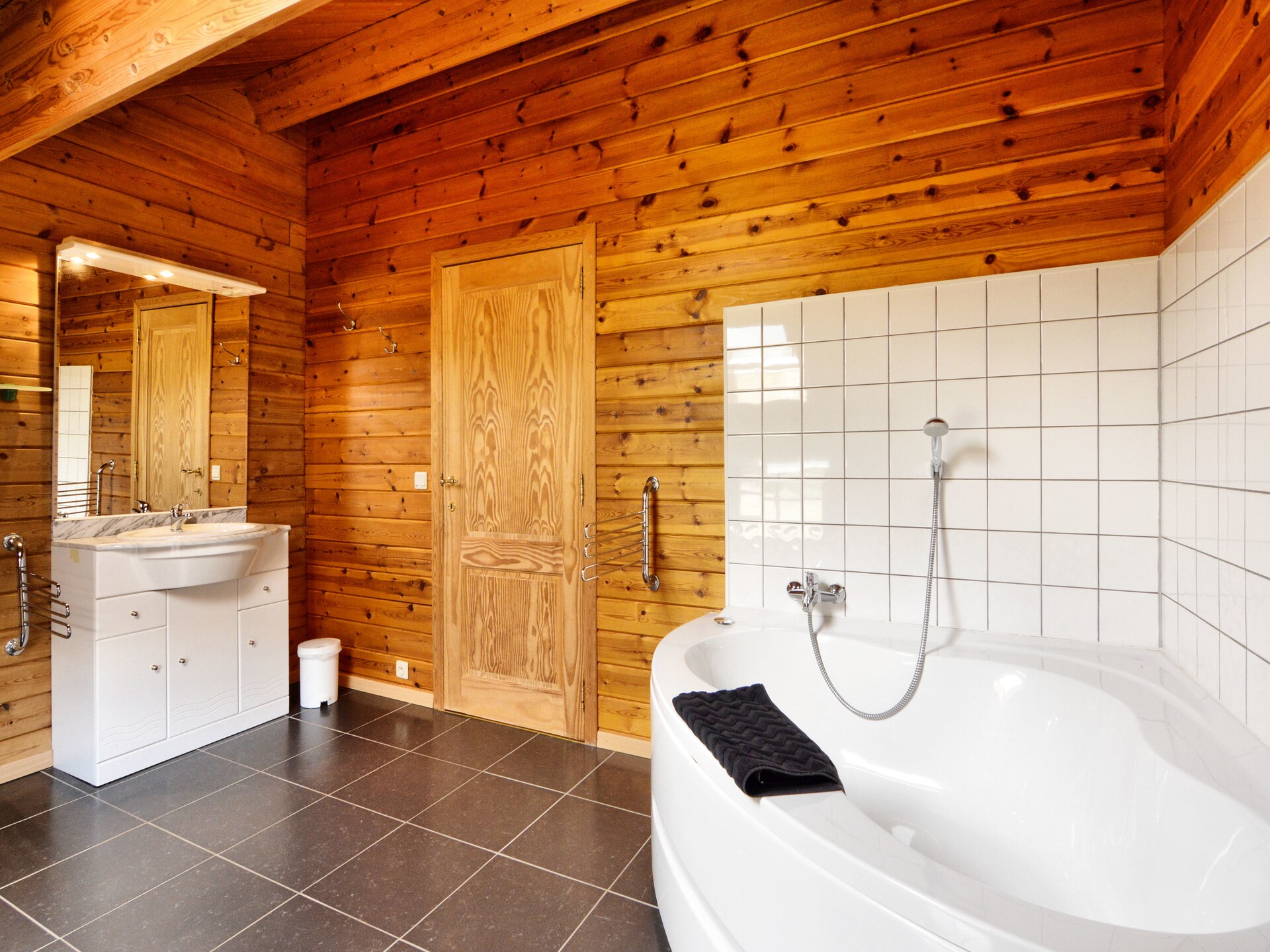 Ruim chalet voor 14 personen met sauna en speelruimte in de bossen bij Durbuy - foto 32