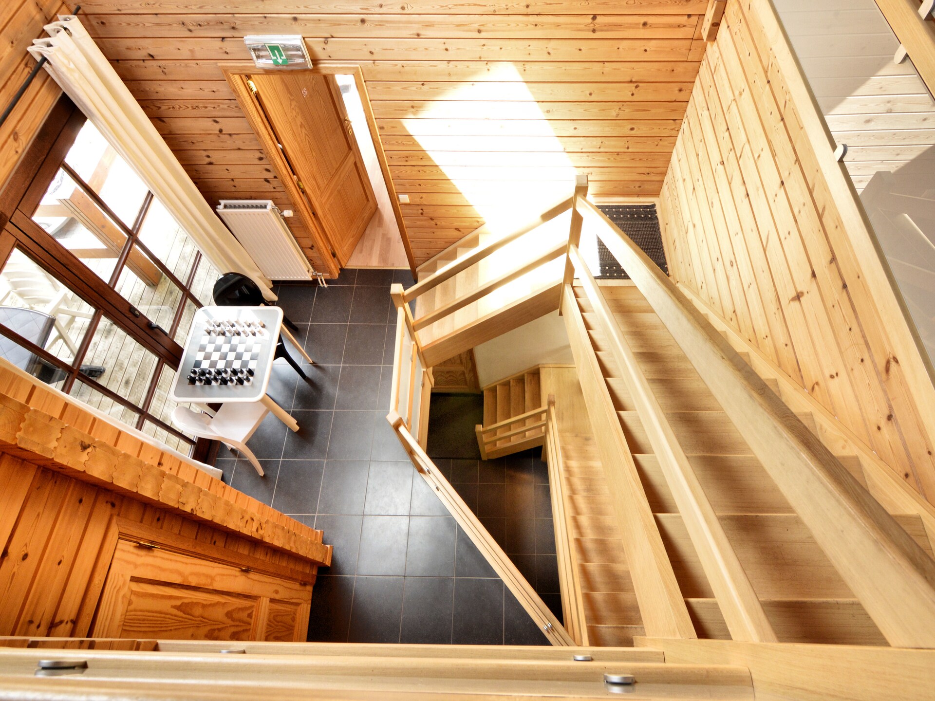 Ruim chalet voor 14 personen met sauna en speelruimte in de bossen bij Durbuy - foto 7