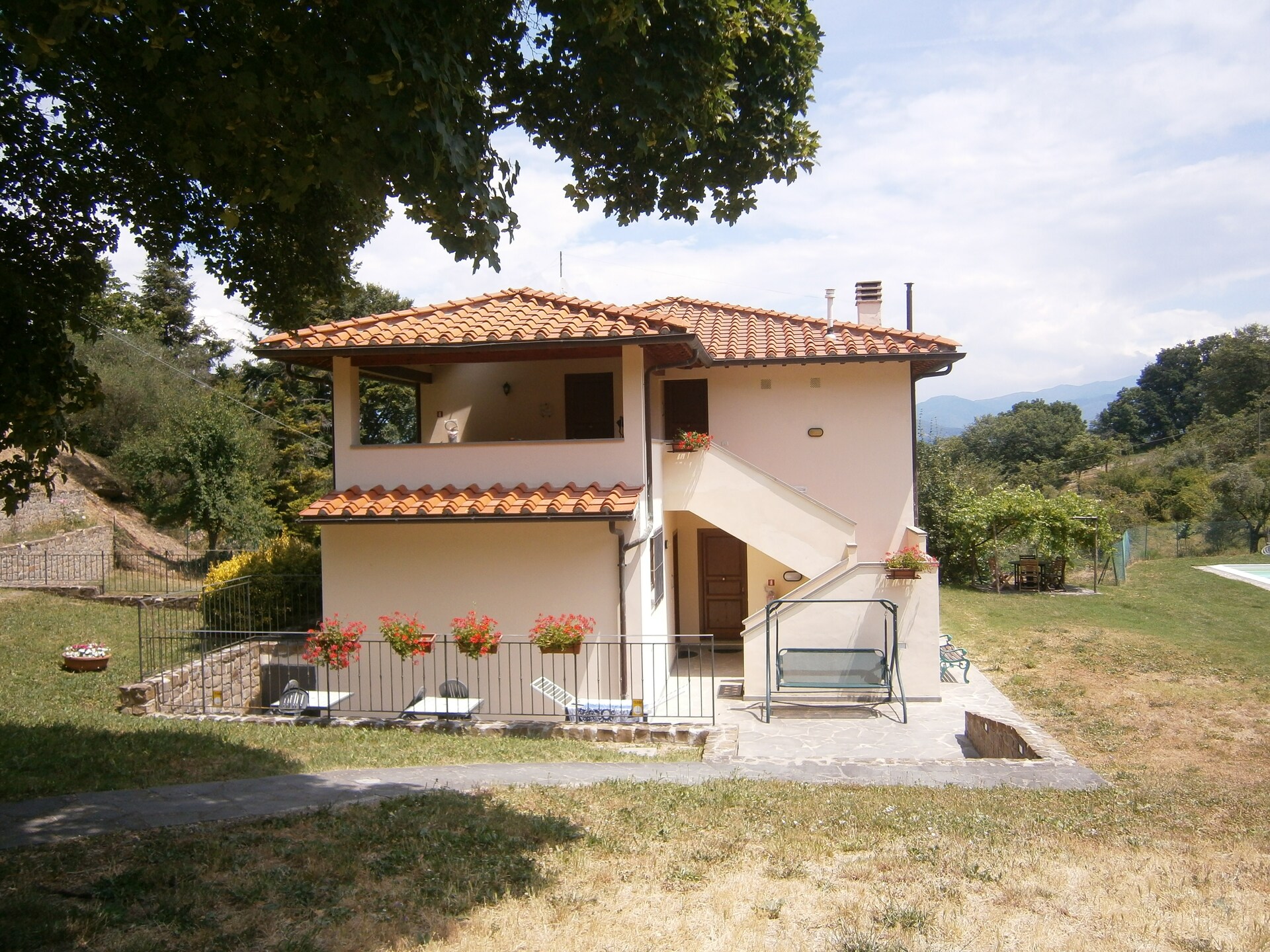 Landelijk vakantiehuis met zwembad en panoramisch uitzicht op de Mugello-heuvels - foto 6