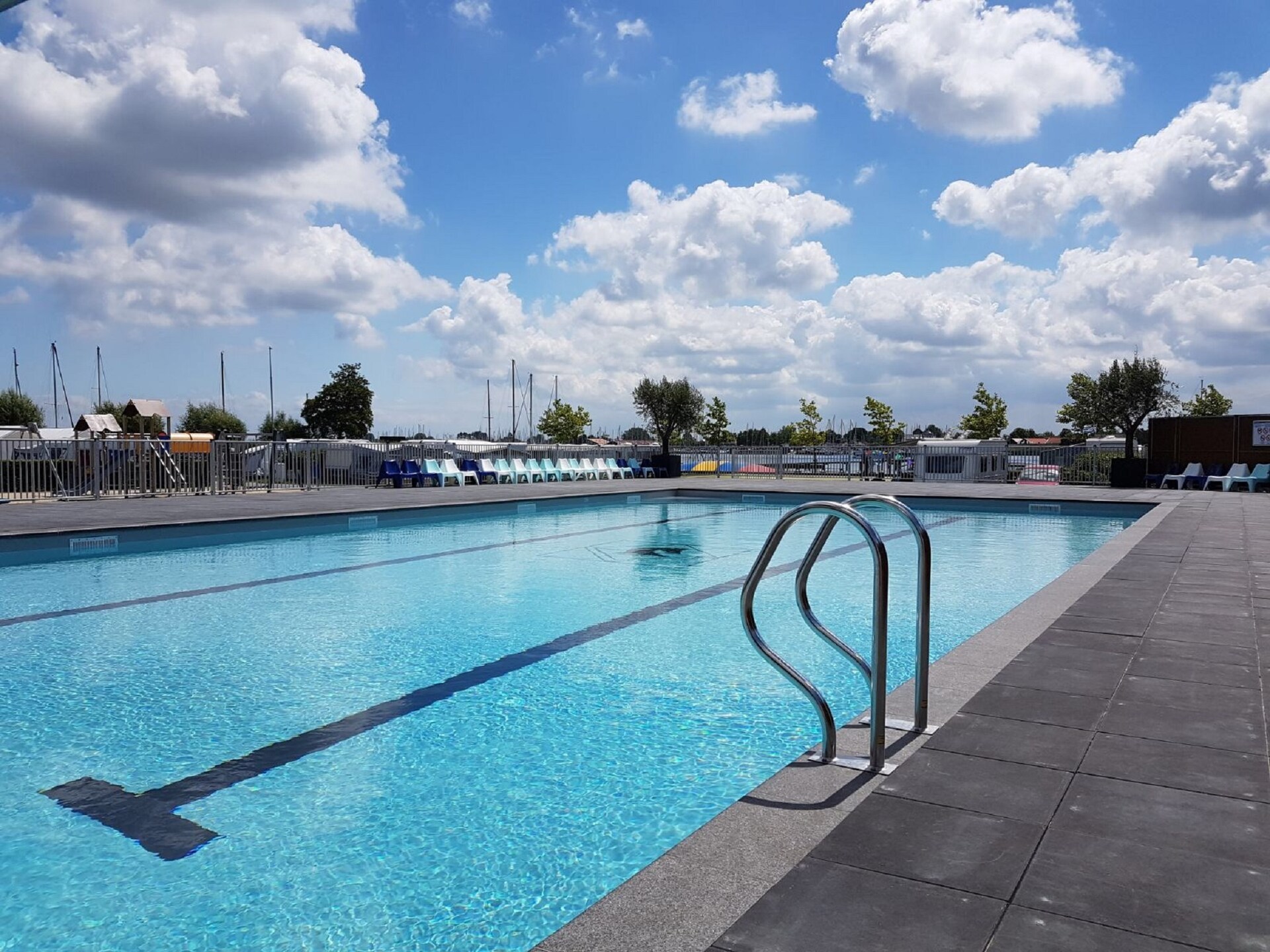 Designvilla aan het Veerse Meer: huisdiervriendelijk genieten in Kortgene - foto 24