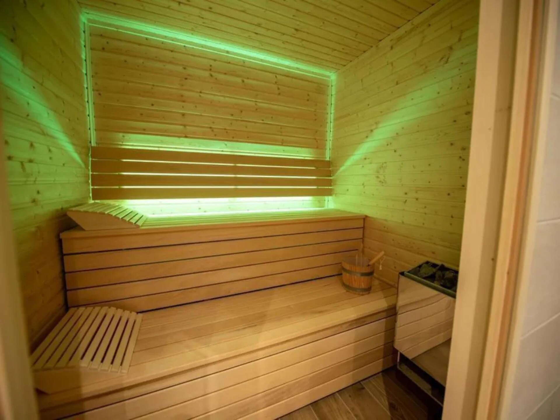10-persoons chalet in het centrum van Wald-Königsleiten aan de piste - foto 3