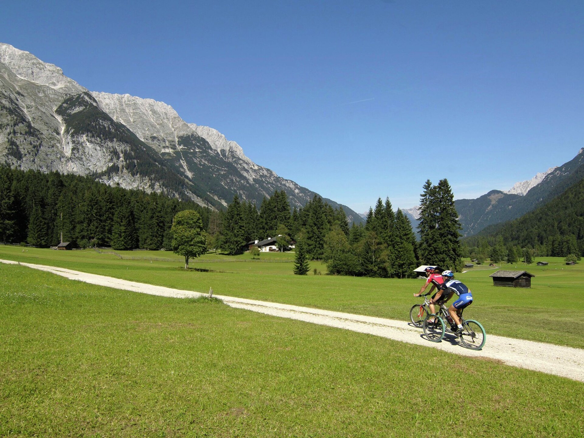 Zonnig appartement met uitzicht op de bergen bij Seefeld - foto 27