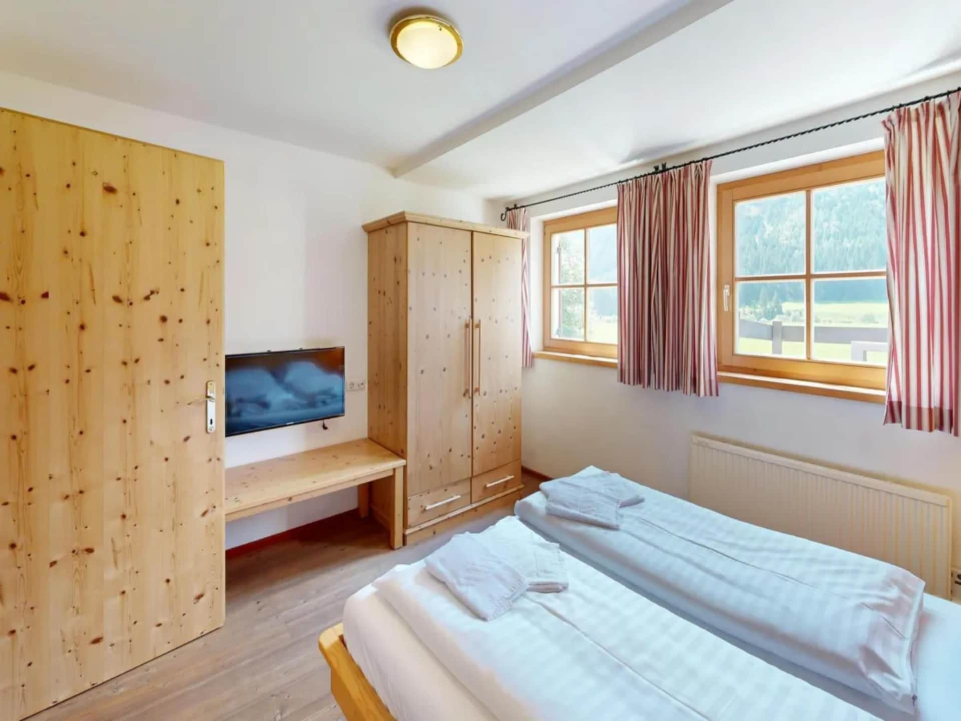 Centraal gelegen chalet aan de piste in Wald-Königsleiten · 6 pers. - foto 21