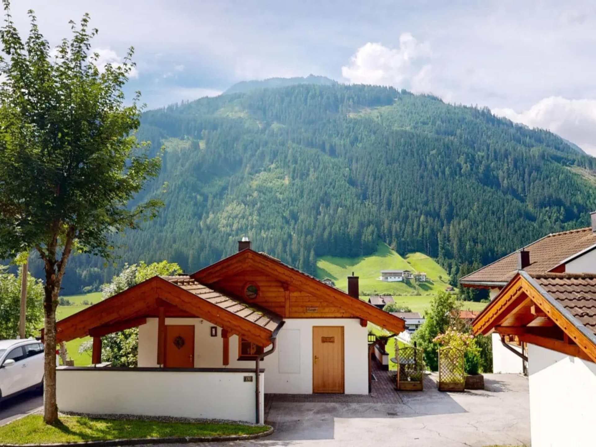 Centraal gelegen chalet aan de piste in Wald-Königsleiten · 6 pers. - foto 7