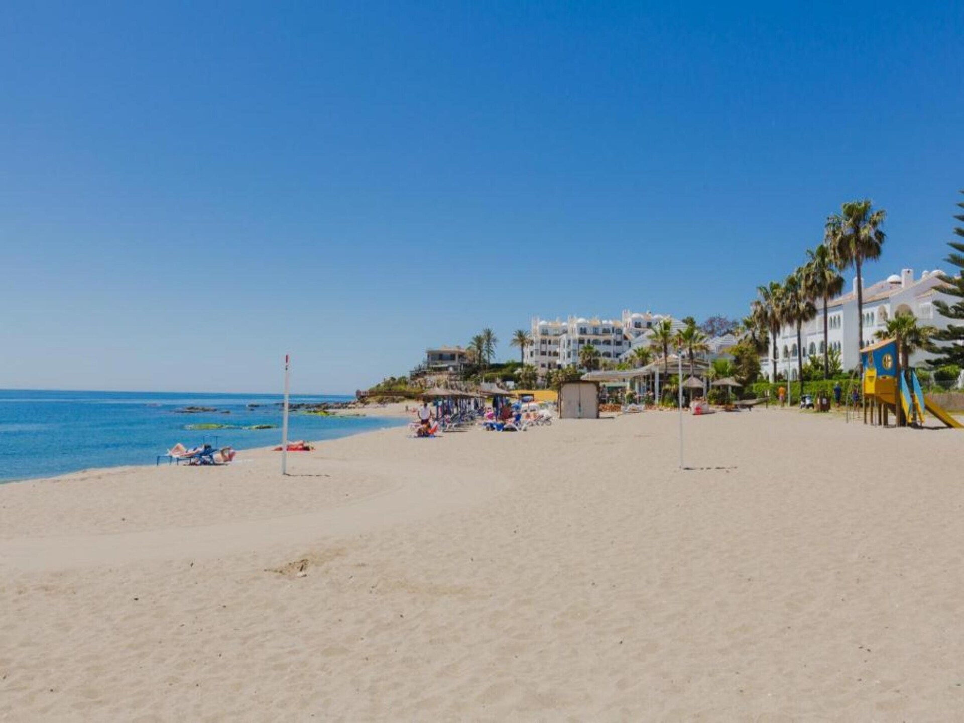 Villa La Estrella: Vrijstaand aan zee in La Cala de Mijas met tropische tuin - foto 36