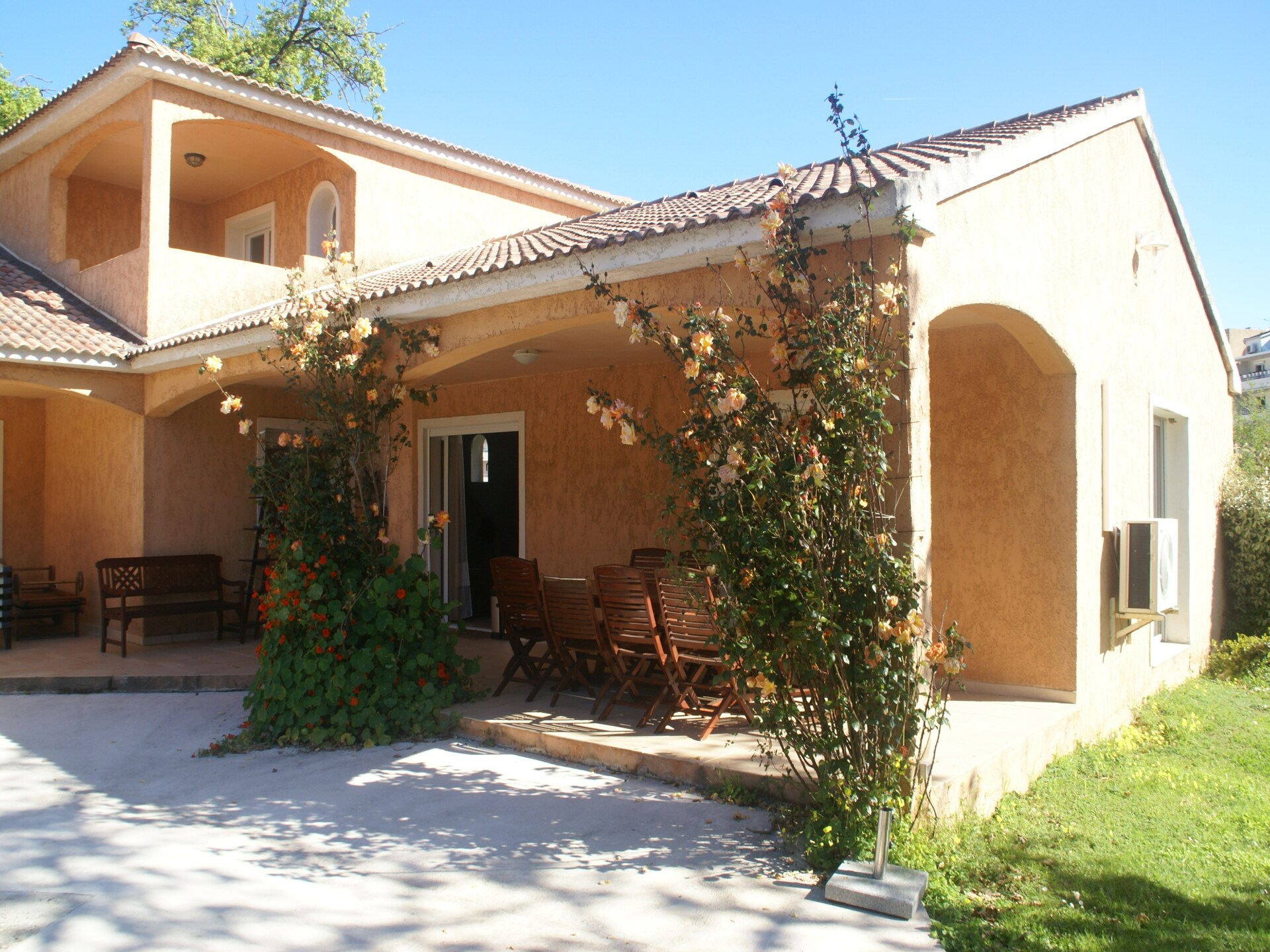 Op 300 m van zee: Ruime villa La Coloniale in Moriani-Plage - foto 10