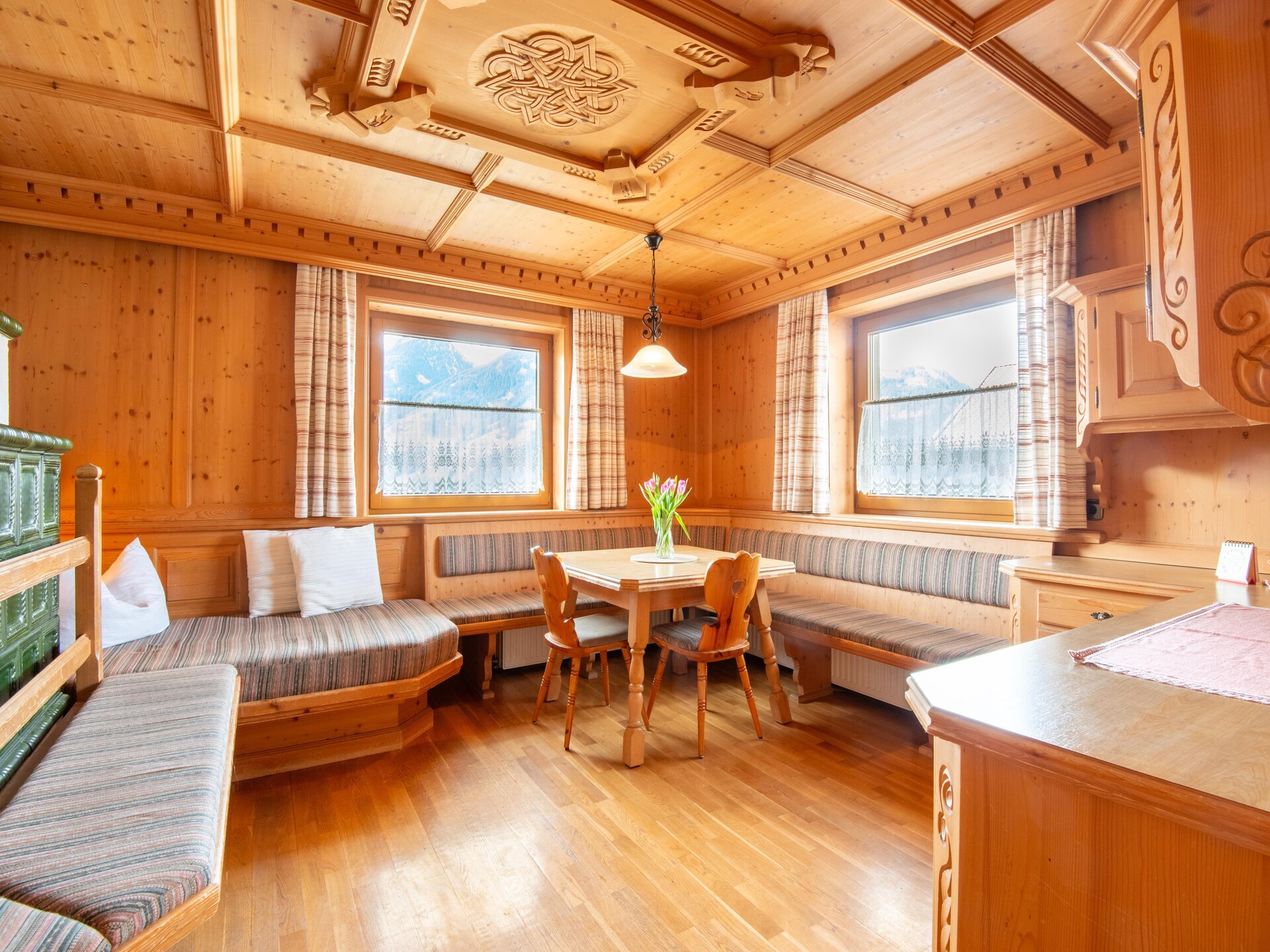 Ruim chalet voor 10 personen aan de Gerlosberg in Zell am Ziller - foto 9