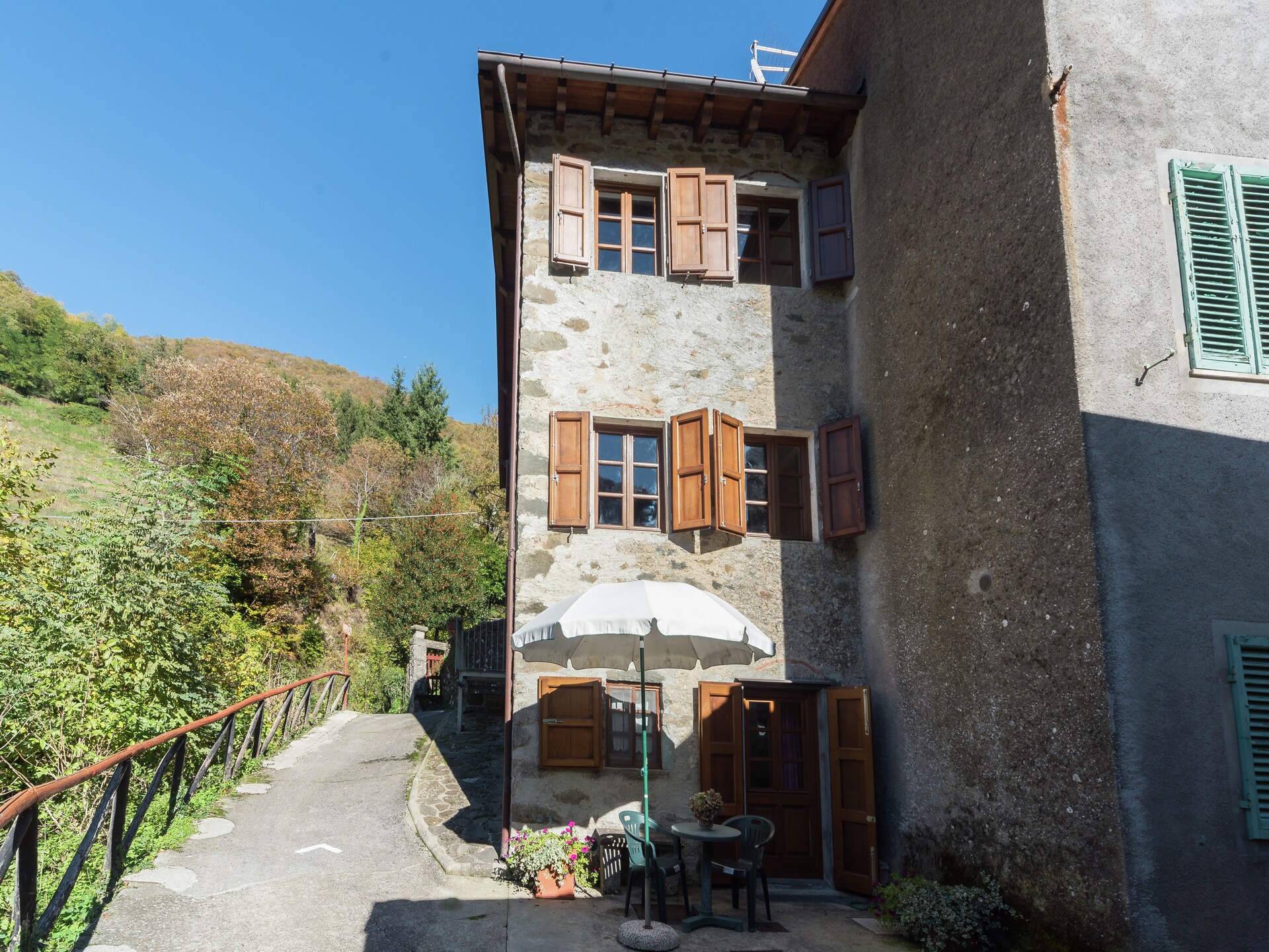 Elegant landhuis in Pescaglia: 6p, bos & dorp op 100m, meer op 1km - foto 5