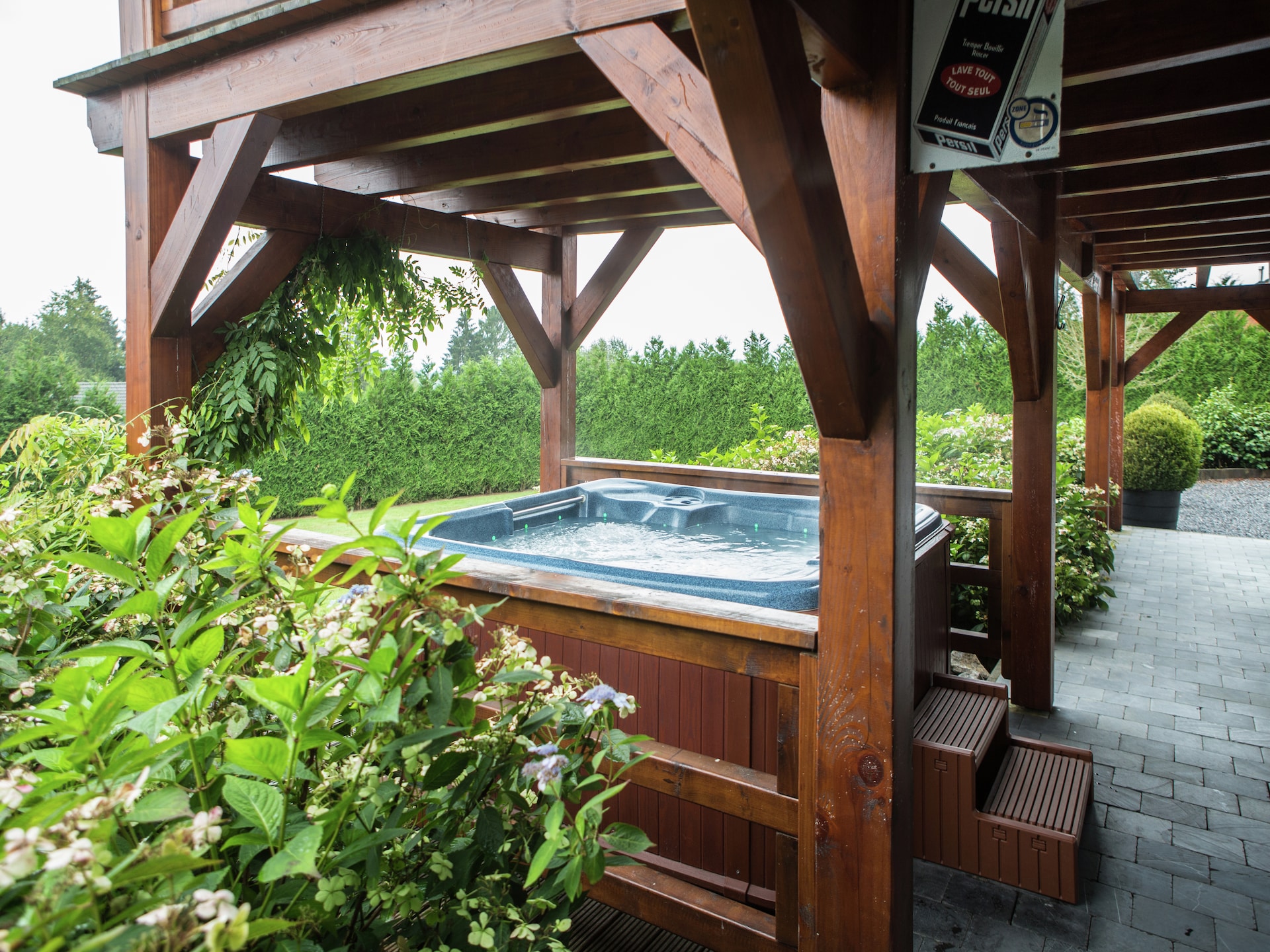 8-persoons chalet met sauna en bubbelbad in Septon - foto 29