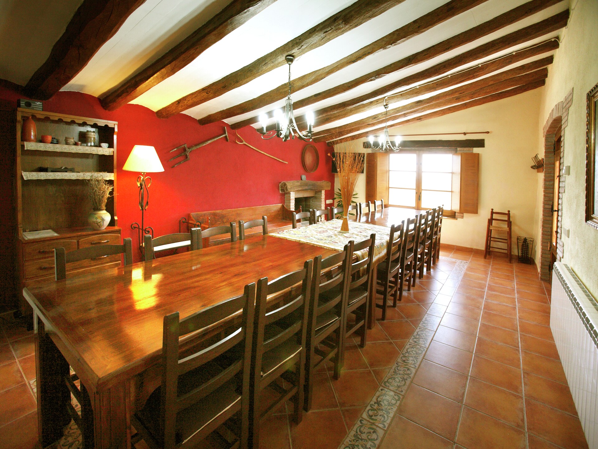Gerestaureerd landhuis met privézwembad en uitzicht op Montserrat - foto 6