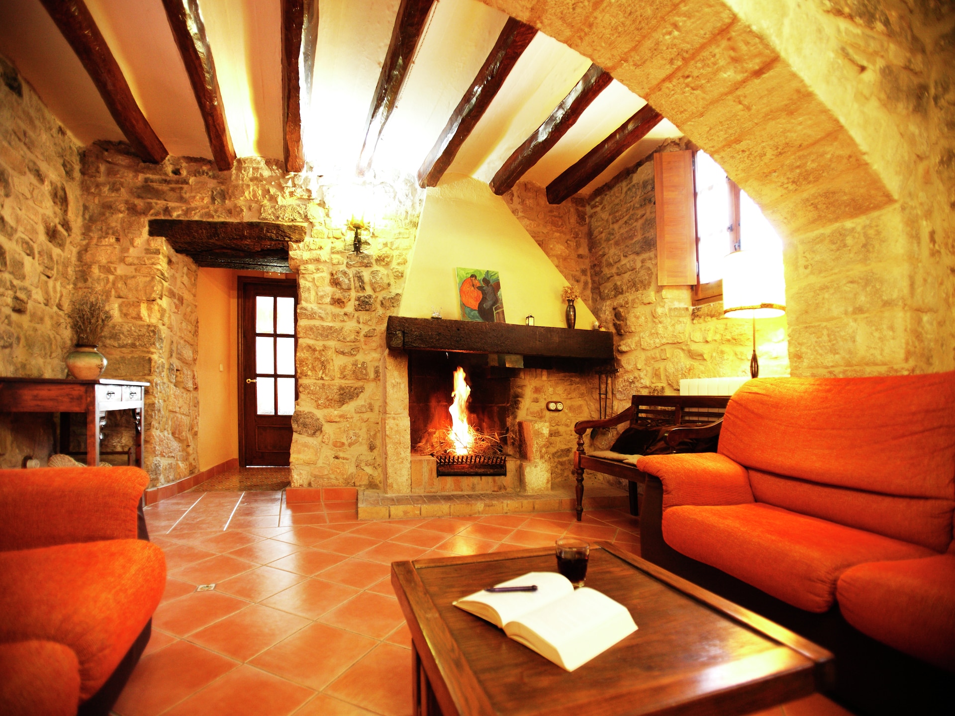 Gerestaureerd landhuis met privézwembad en uitzicht op Montserrat - foto 15