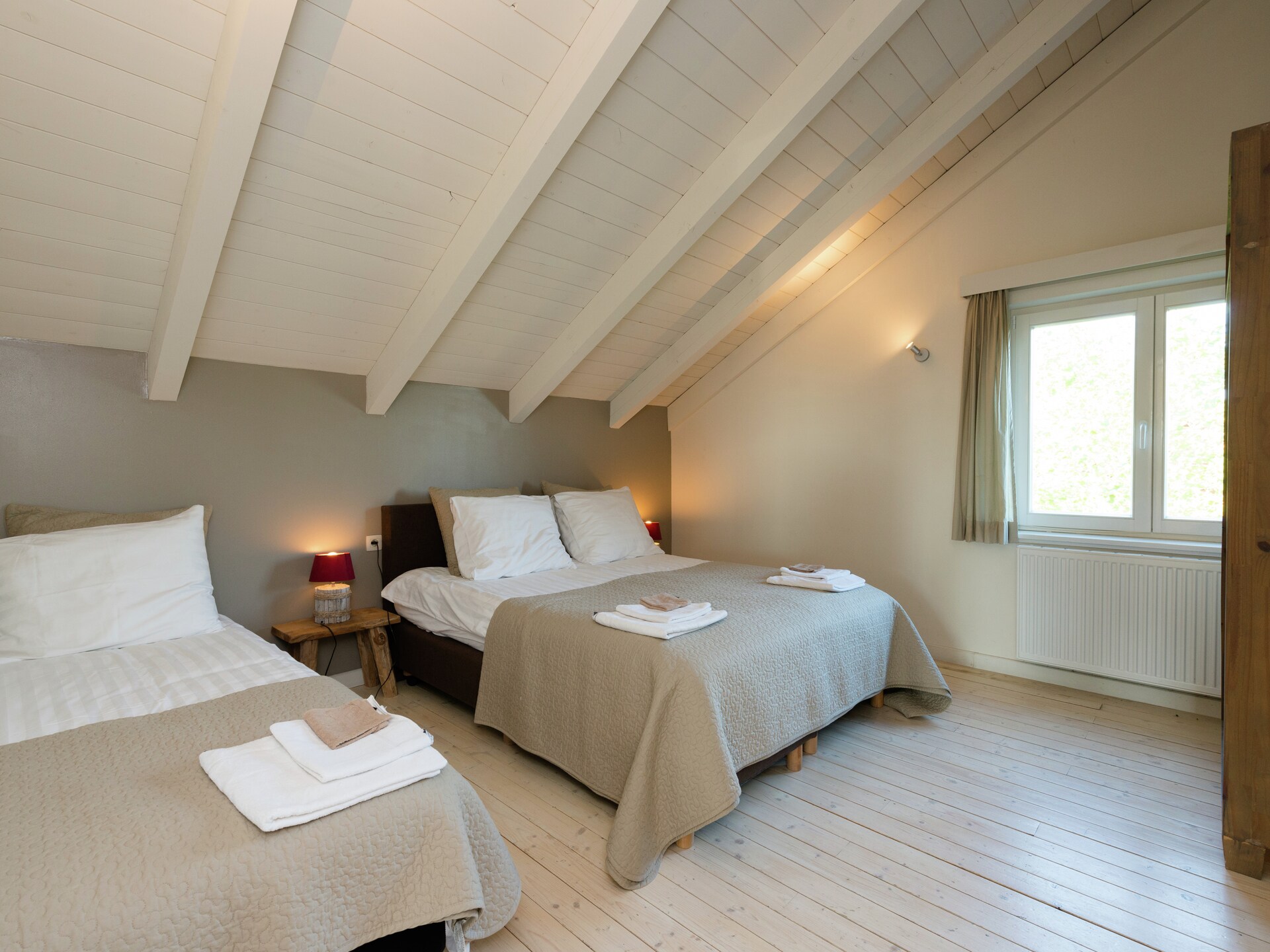 Luxe villa voor 16 personen met sauna en bubbelbad in de bossen bij Durbuy - foto 19