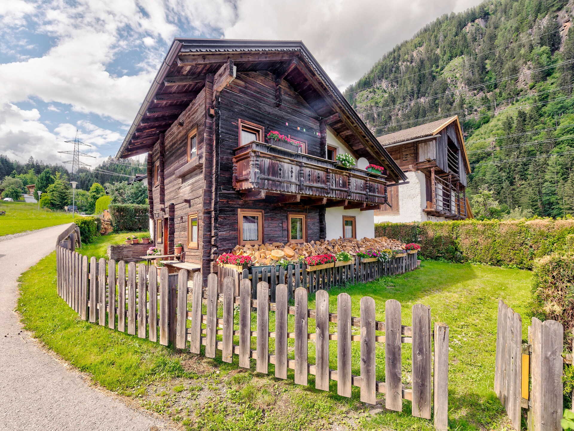 Op 1,0 km van de piste: Vakantiehuis Schmiddle in Matrei - foto 6