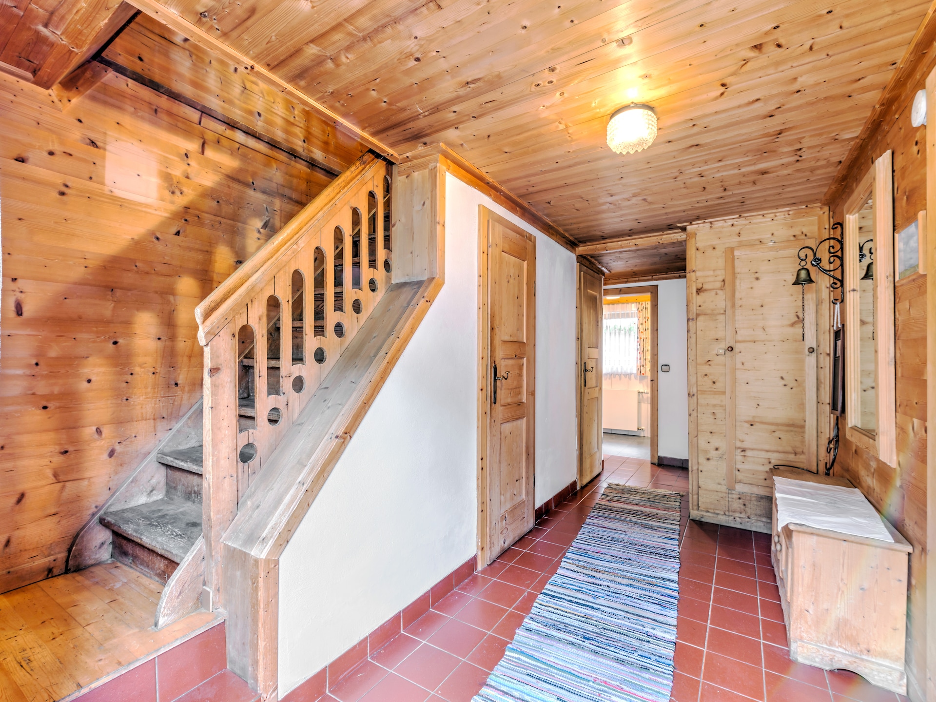 Op 1,0 km van de piste: Vakantiehuis Schmiddle in Matrei - foto 12
