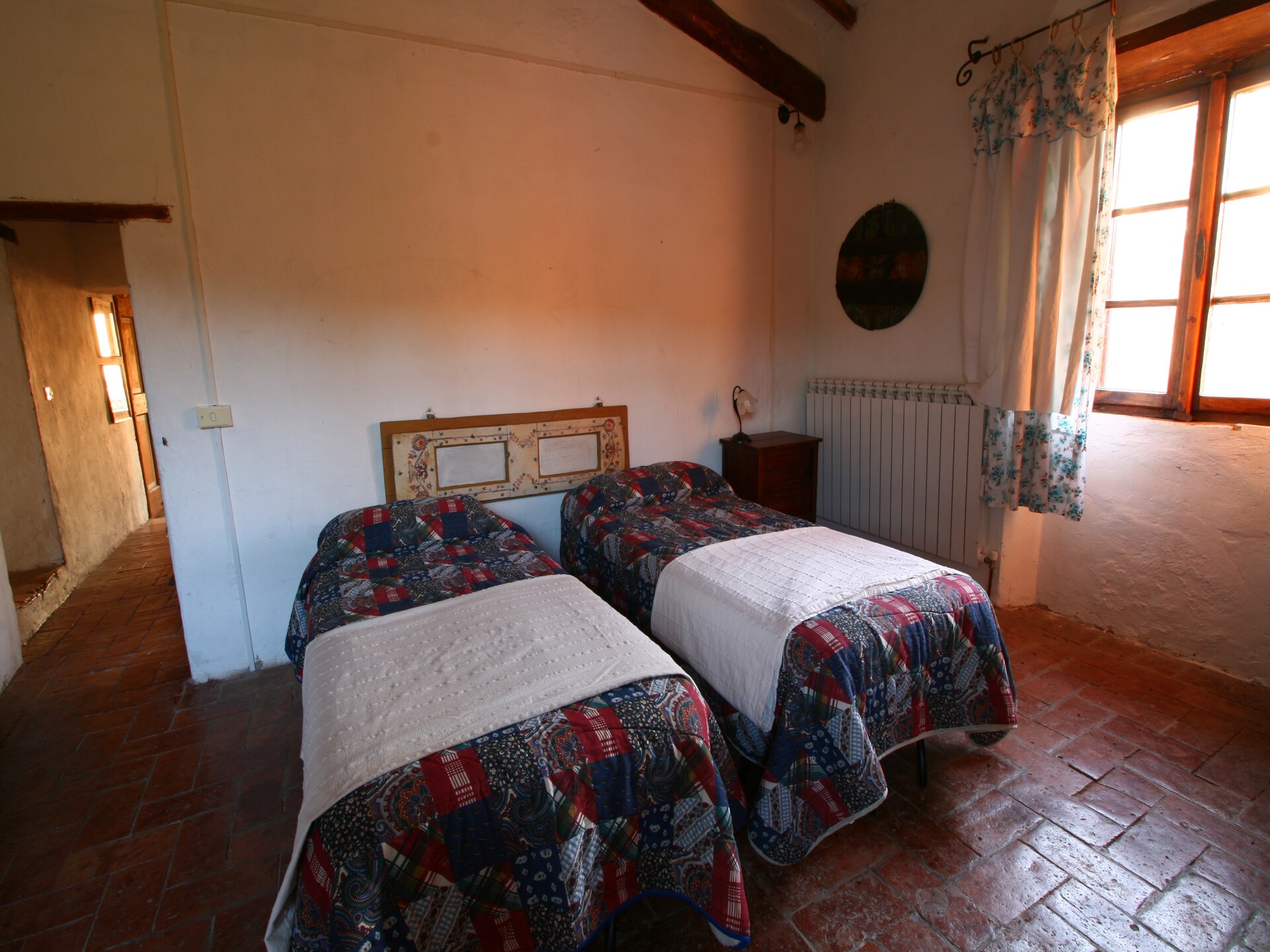 Nespolo Due: Ruim landhuis bij het Trasimeense Meer, 8 personen & huisdiervriendelijk - foto 15