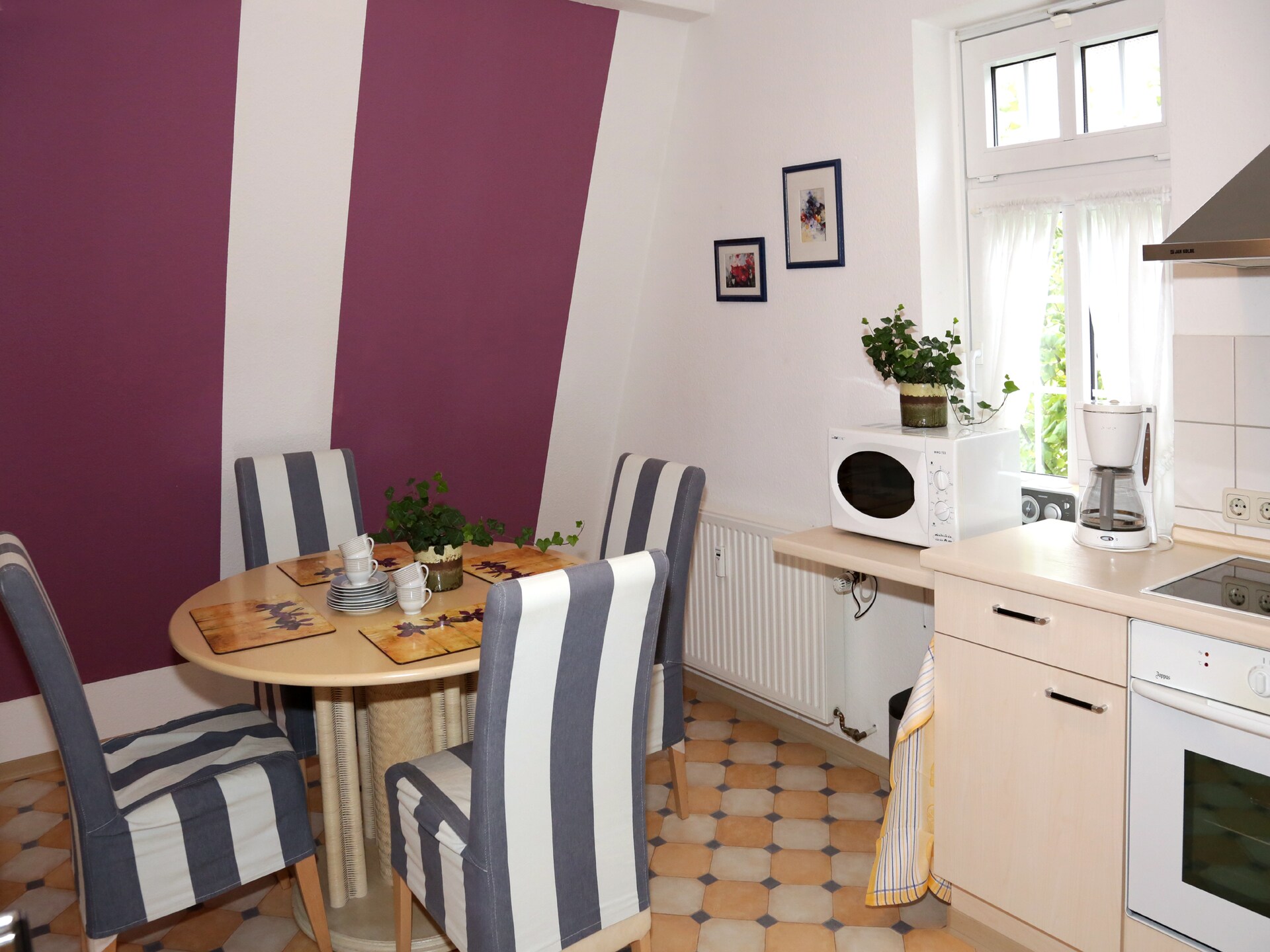 Op 1,0 km van het centrum: Ruim appartement in Bad Pyrmont-Löwensen - foto 8