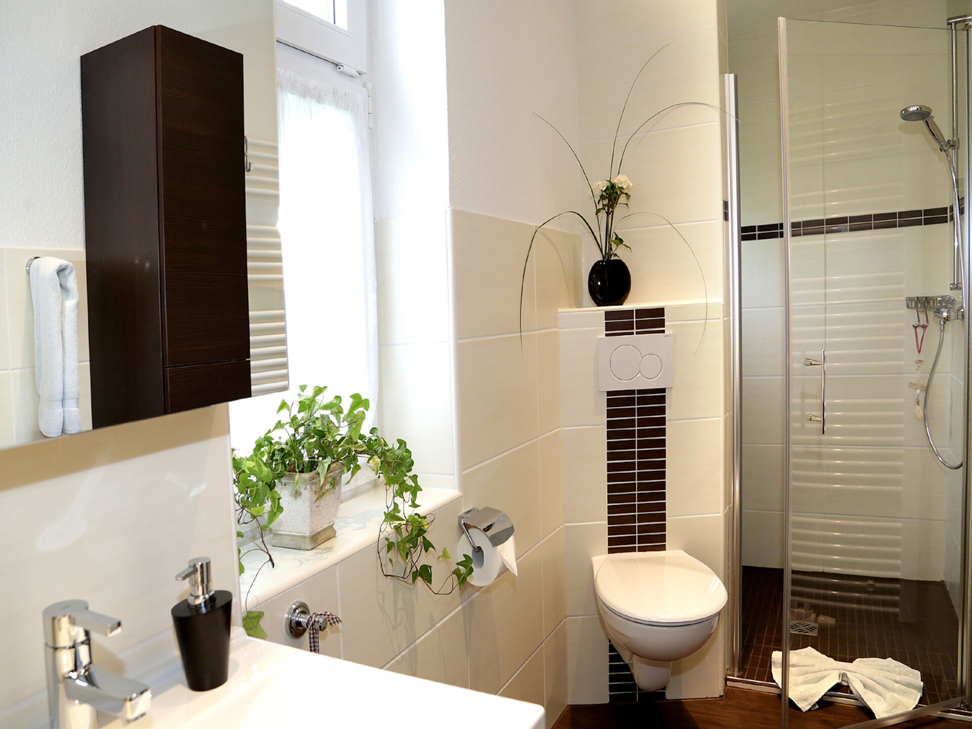 Op 1,0 km van het centrum: Ruim appartement in Bad Pyrmont-Löwensen - foto 14