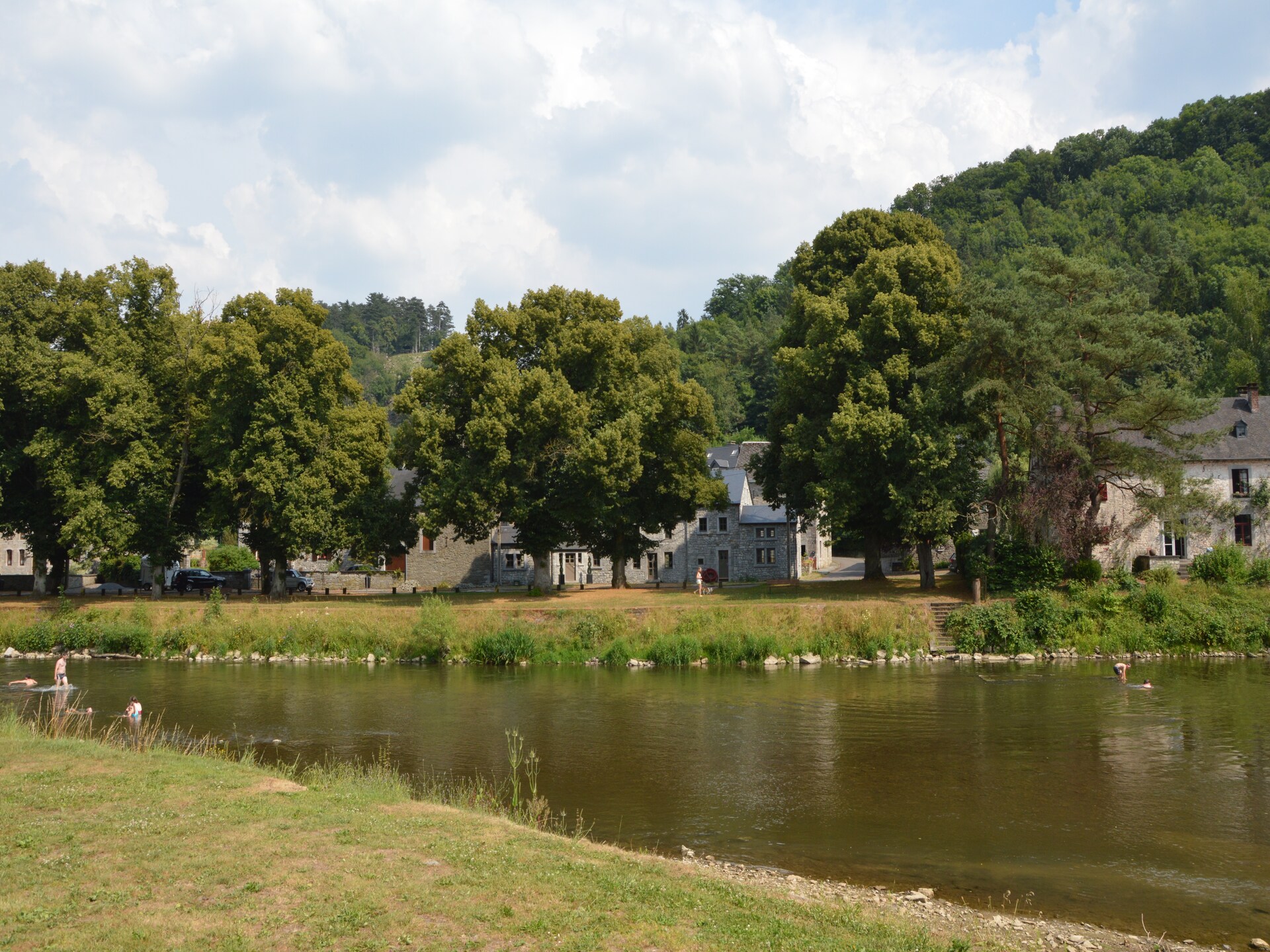 Landhuis Au bord de l'eau: 12-persoons villa aan het water in de Ardennen - foto 29