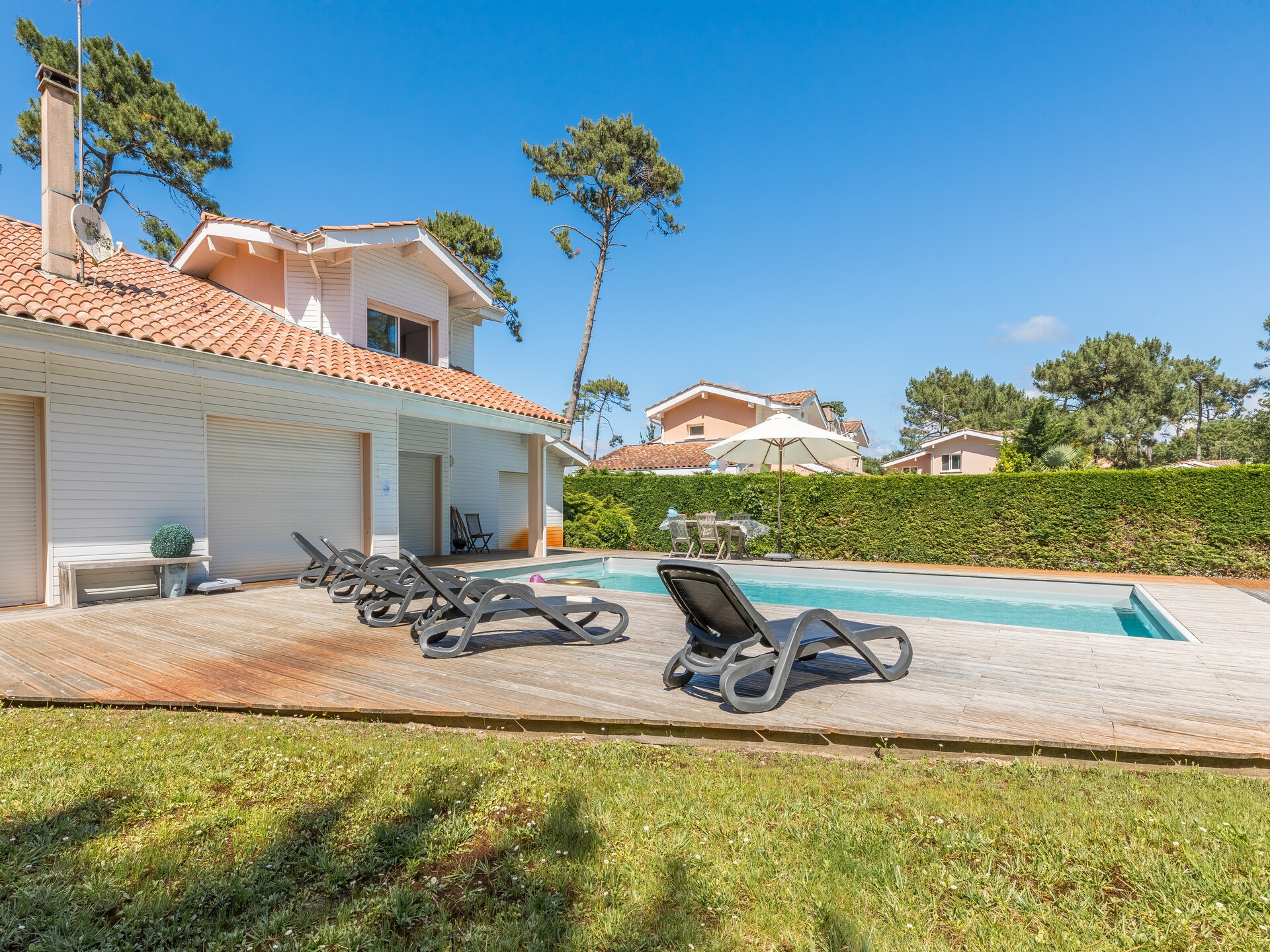 Zonovergoten villa met privézwembad in de bossen van Moliets, vlakbij zee - foto 12