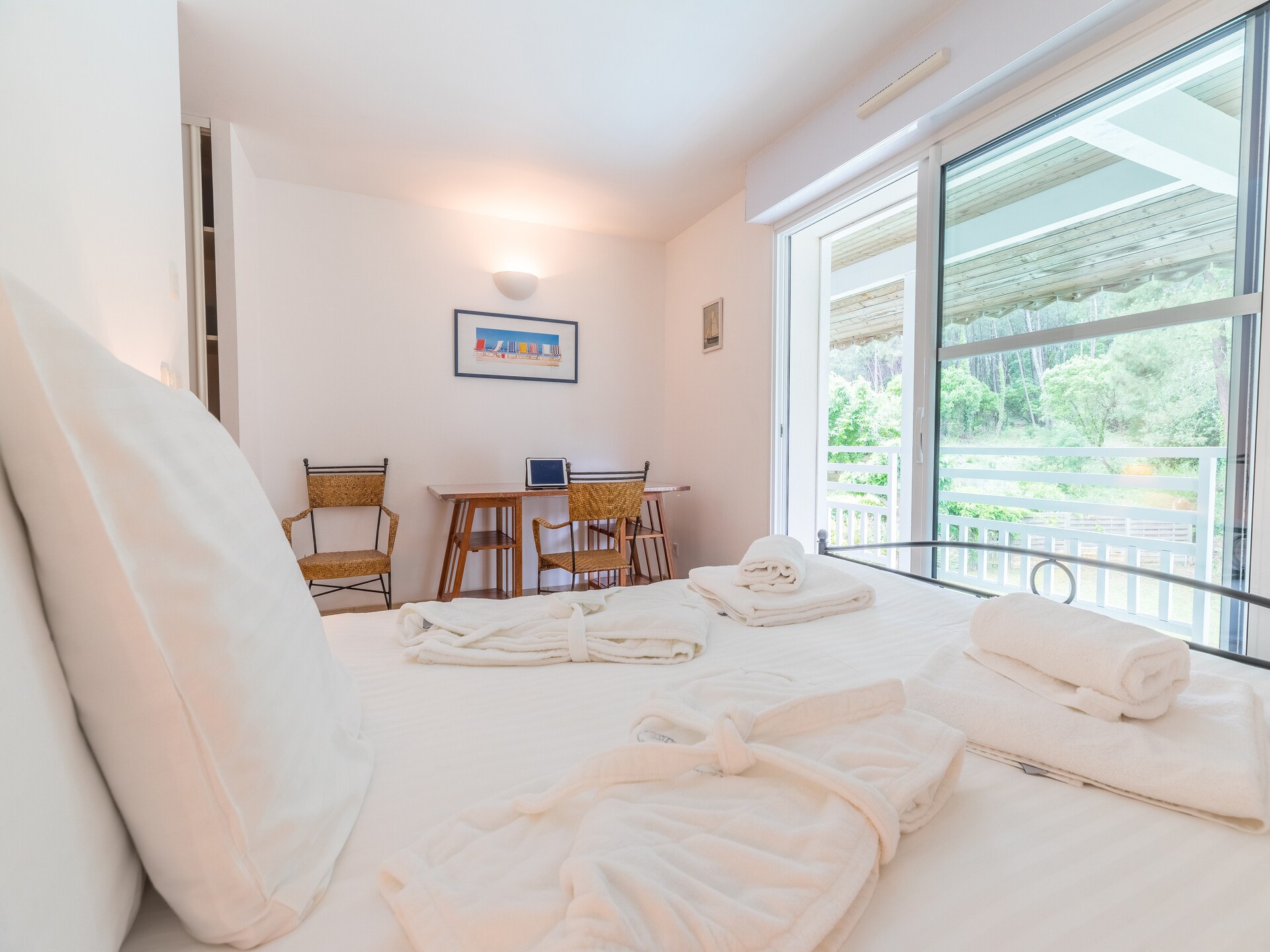 Zonovergoten villa met privézwembad in de bossen van Moliets, vlakbij zee - foto 27