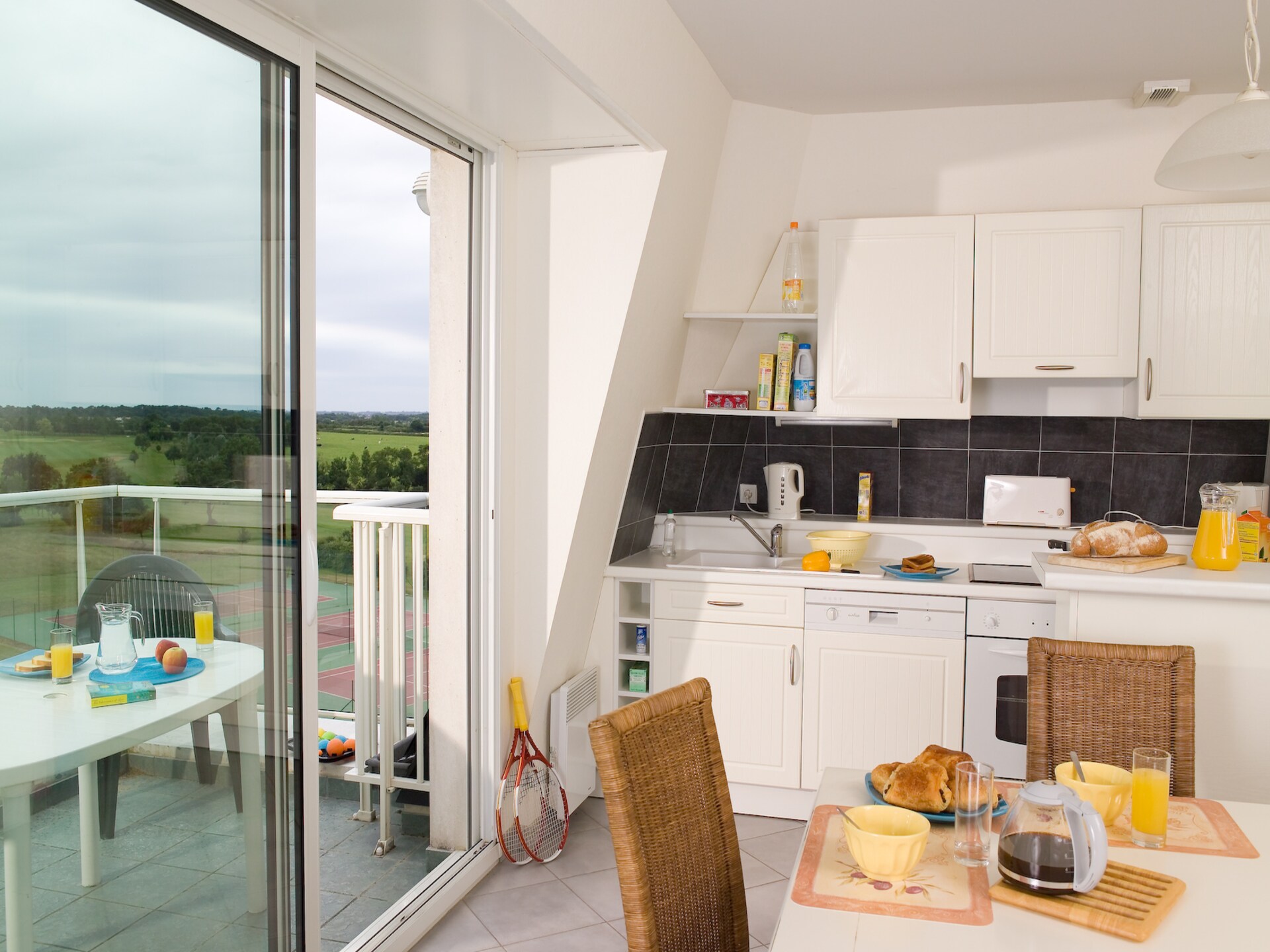Stijlvol appartement voor 6 in L'Aiguillon-sur-Vie met tuin en zwembad - foto 4