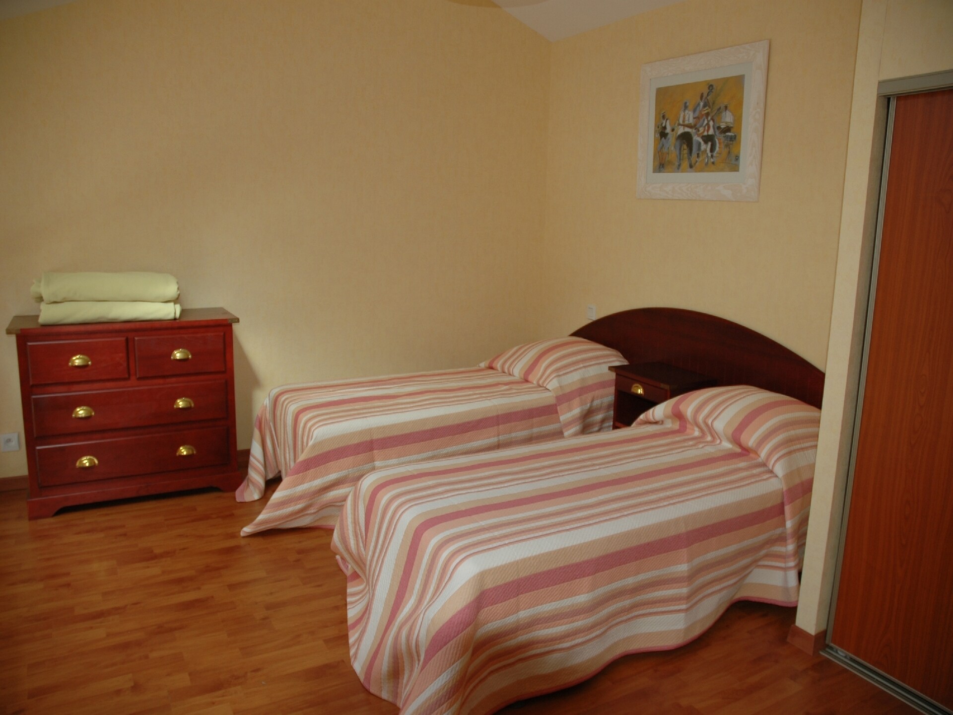 Stijlvol appartement voor 6 in L'Aiguillon-sur-Vie met tuin en zwembad - foto 9