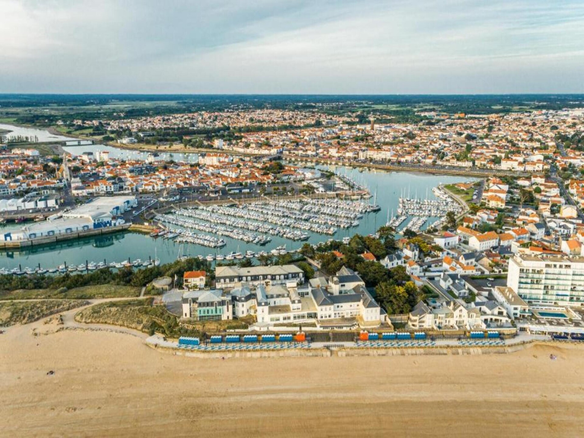 Ruime villa met privézwembad nabij golfbaan en Vendée-kust - foto 19