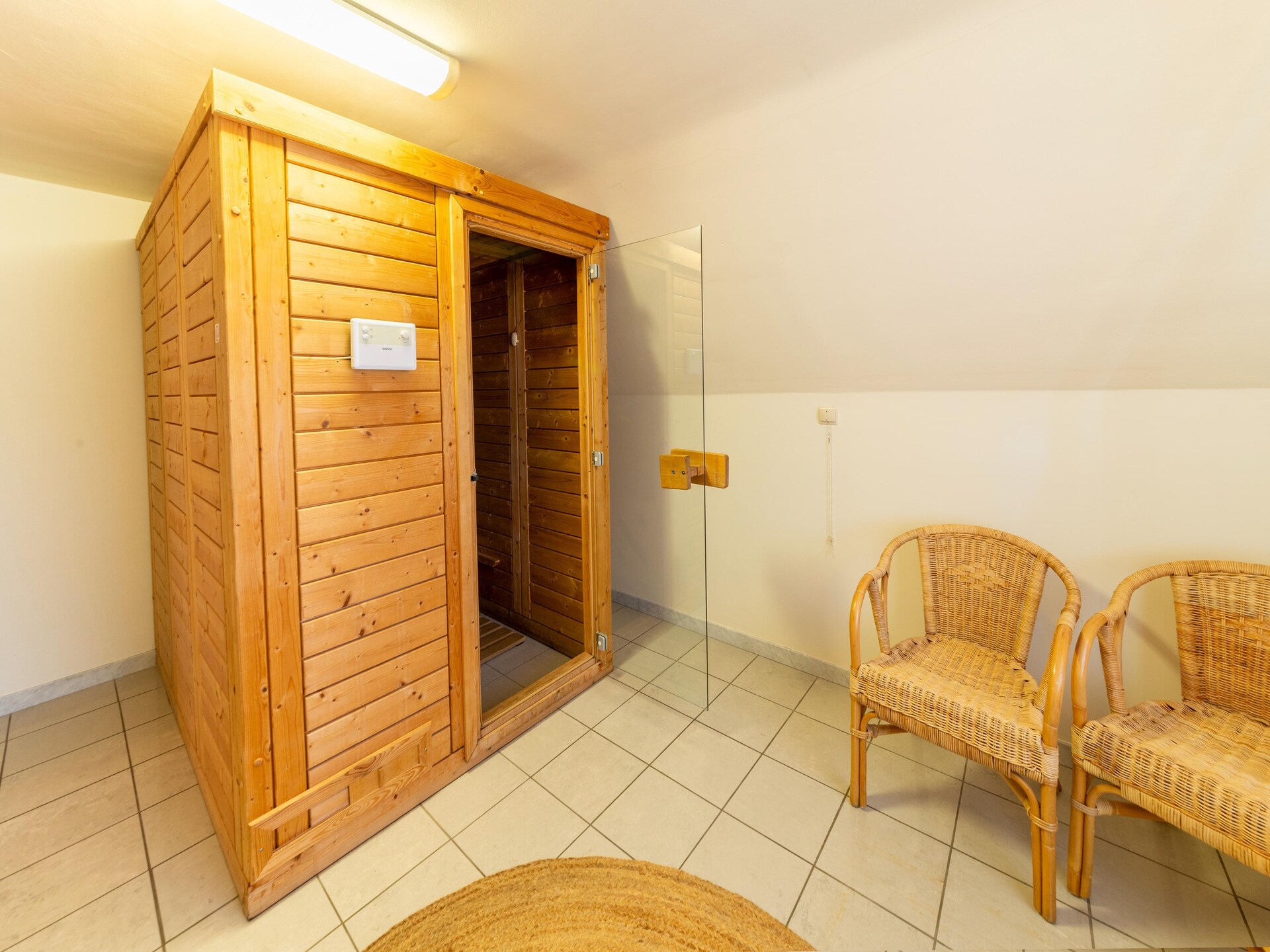 Villa Les Charmes: Ruim vakantiehuis voor 20 personen met privézwembad en sauna in de Ardennen - foto 21