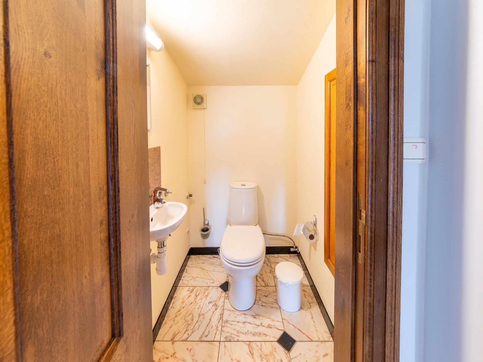 Villa Les Charmes: Ruim vakantiehuis voor 20 personen met privézwembad en sauna in de Ardennen - foto 39