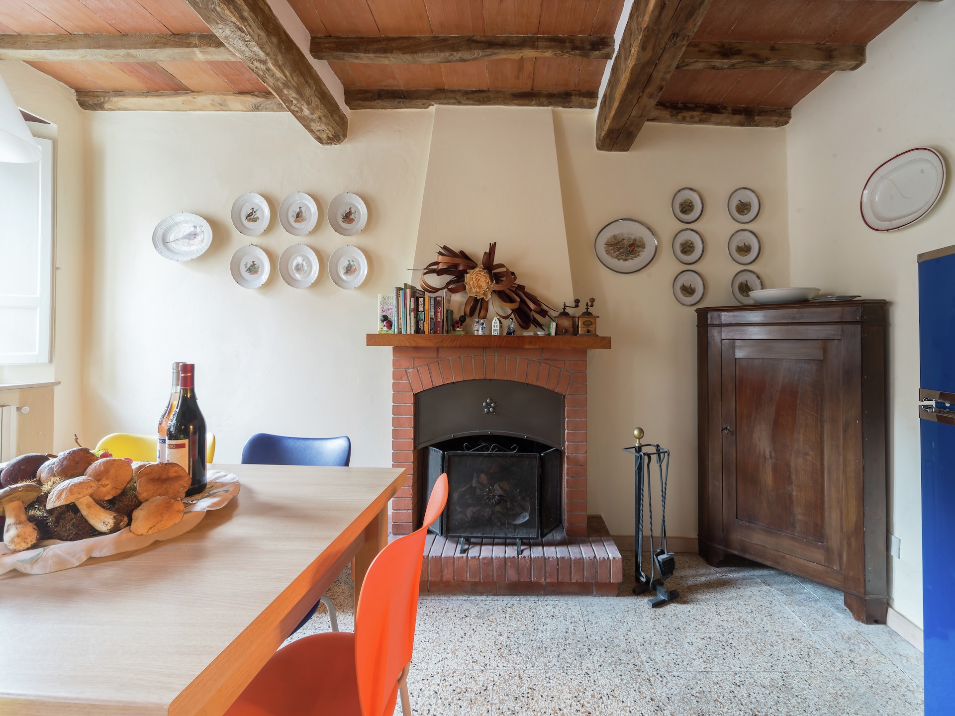 Vrijstaand Toscaans vakantiehuis aan de bosrand bij een meer - foto 10