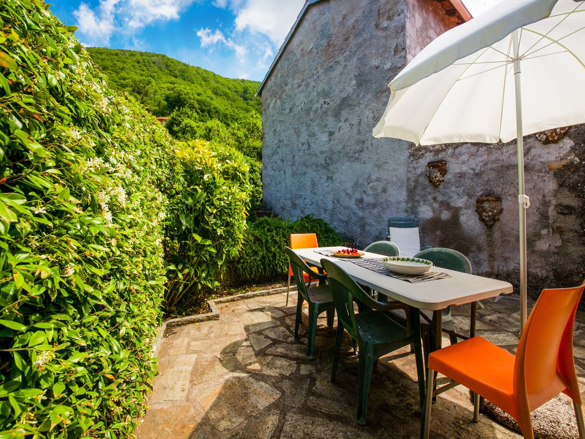 Vrijstaand Toscaans vakantiehuis aan de bosrand bij een meer - foto 30