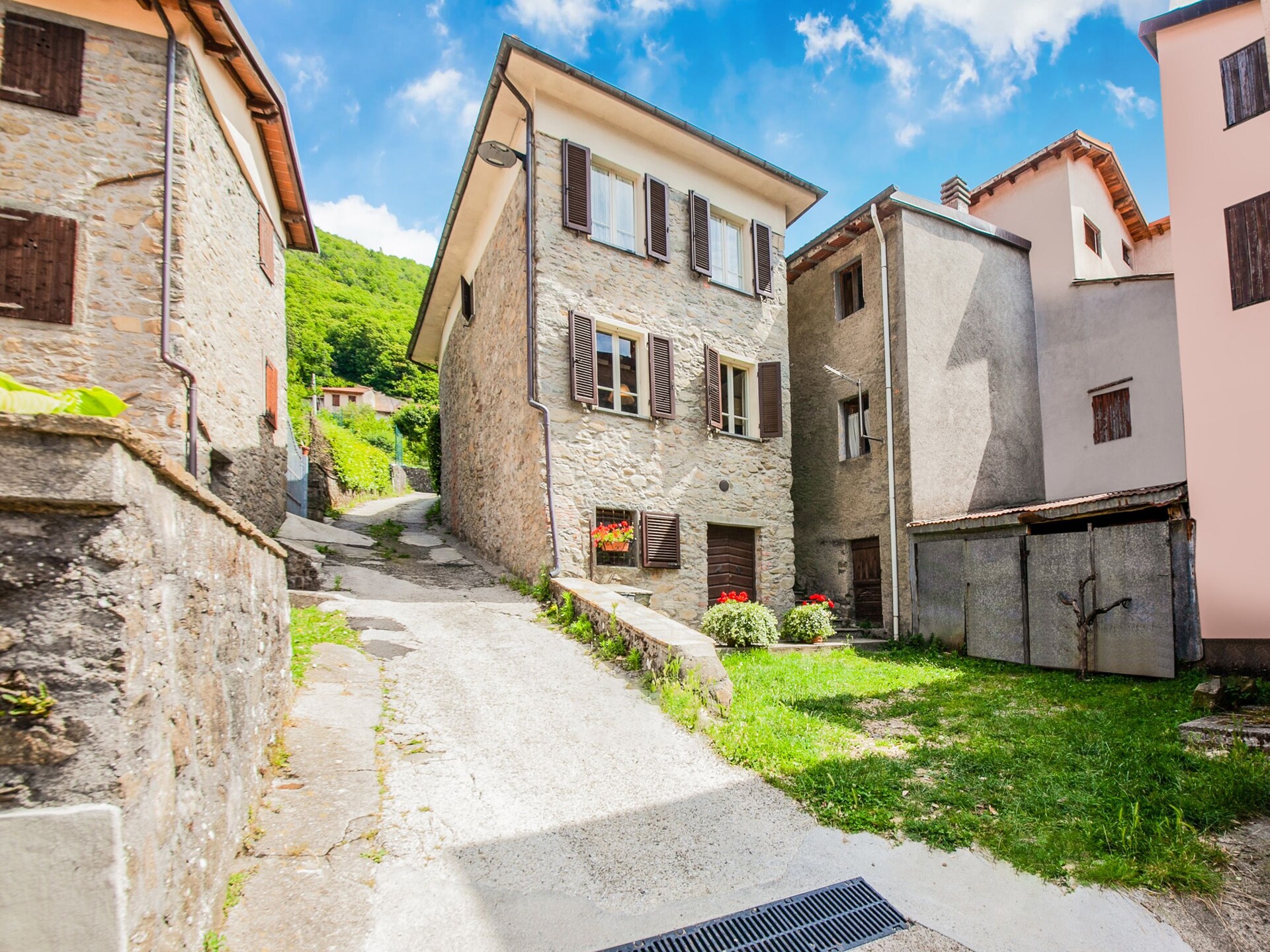 Vrijstaand Toscaans vakantiehuis aan de bosrand bij een meer - foto 19