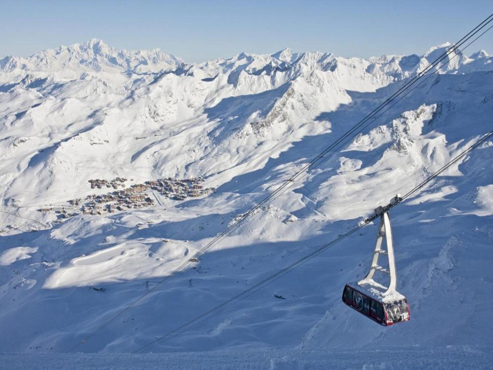 Ruim 6-persoons appartement met open haard in Val Thorens - foto 37