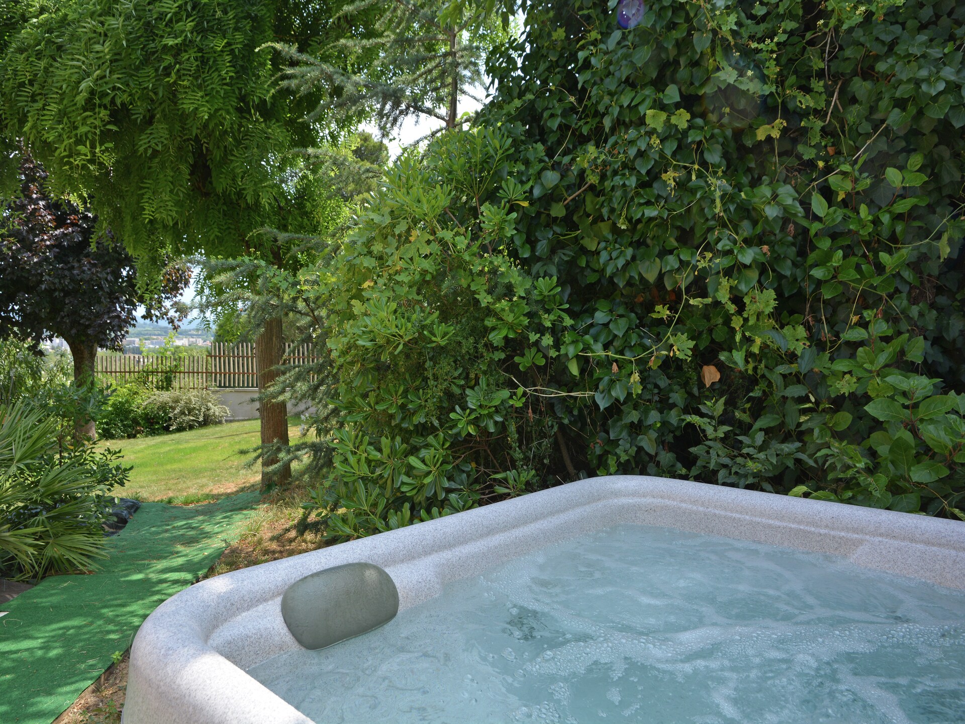 Villa Beauregard: Luxe aan de Golfbaan bij Carcassonne met Tuin & BBQ - foto 8