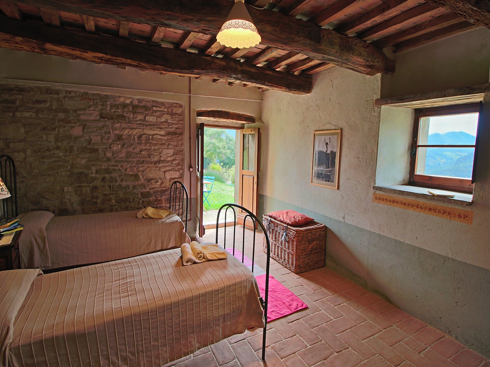 Heuveltopvakantiehuis met zwembad en panoramisch uitzicht in Apecchio - foto 17