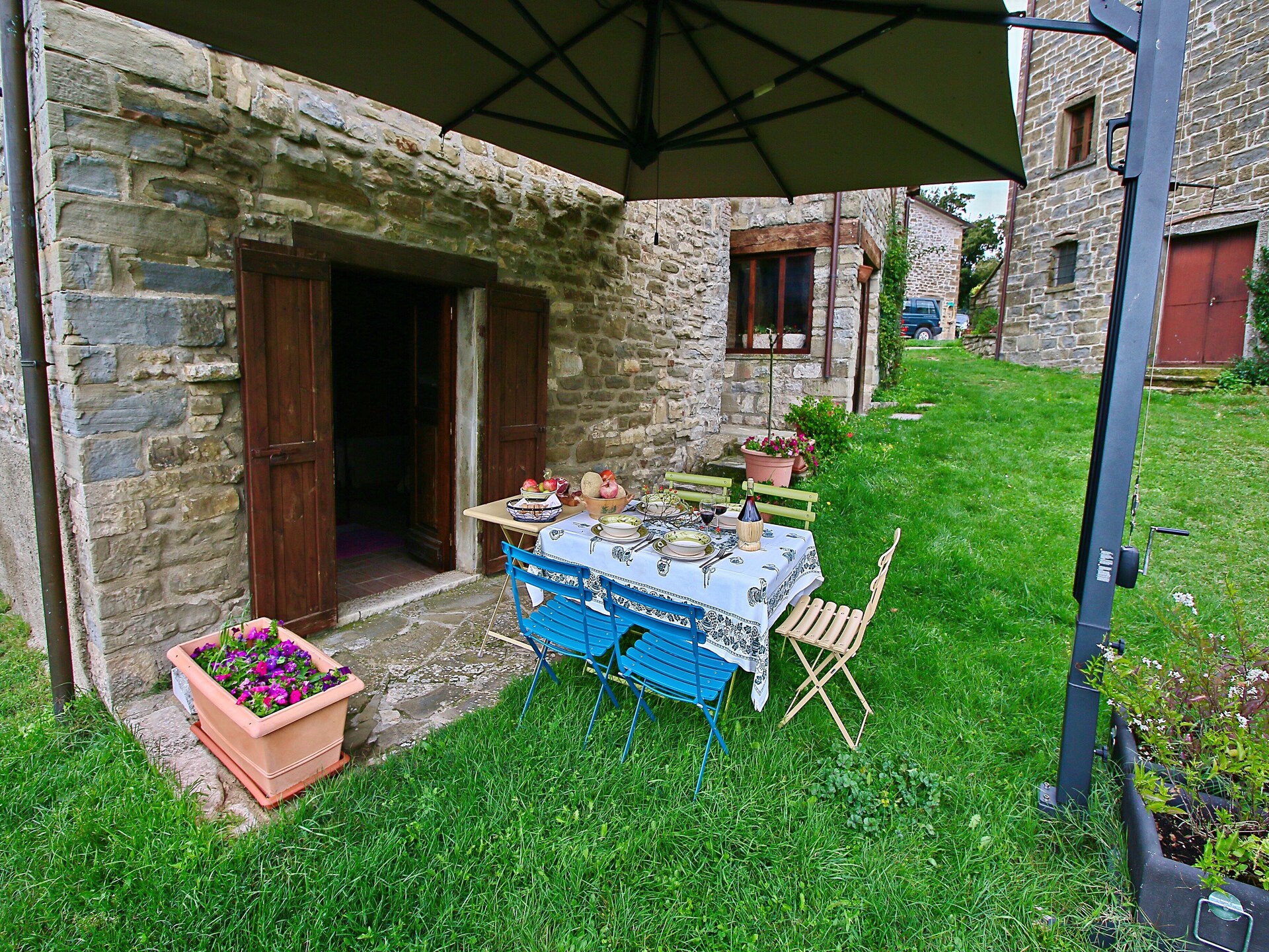 Heuveltopvakantiehuis met zwembad en panoramisch uitzicht in Apecchio - foto 31