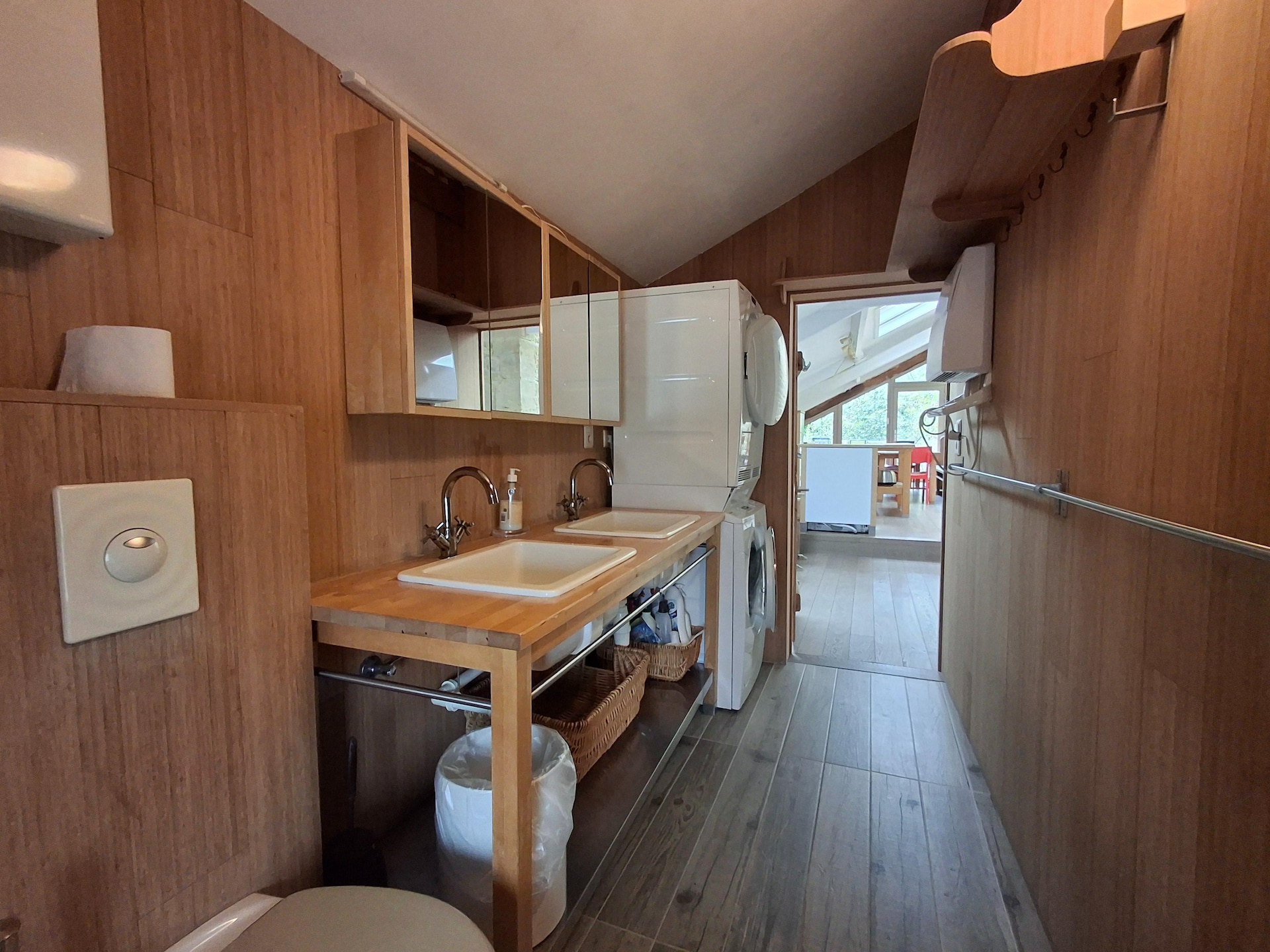 Sprookjesachtig landhuis met sauna in de bossen bij Lamorteau - foto 15