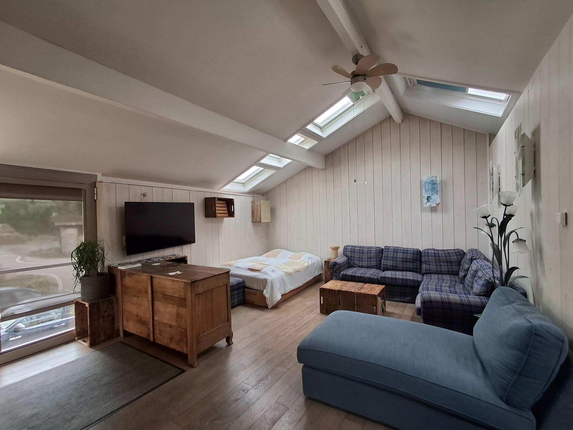 Sprookjesachtig landhuis met sauna in de bossen bij Lamorteau - foto 11