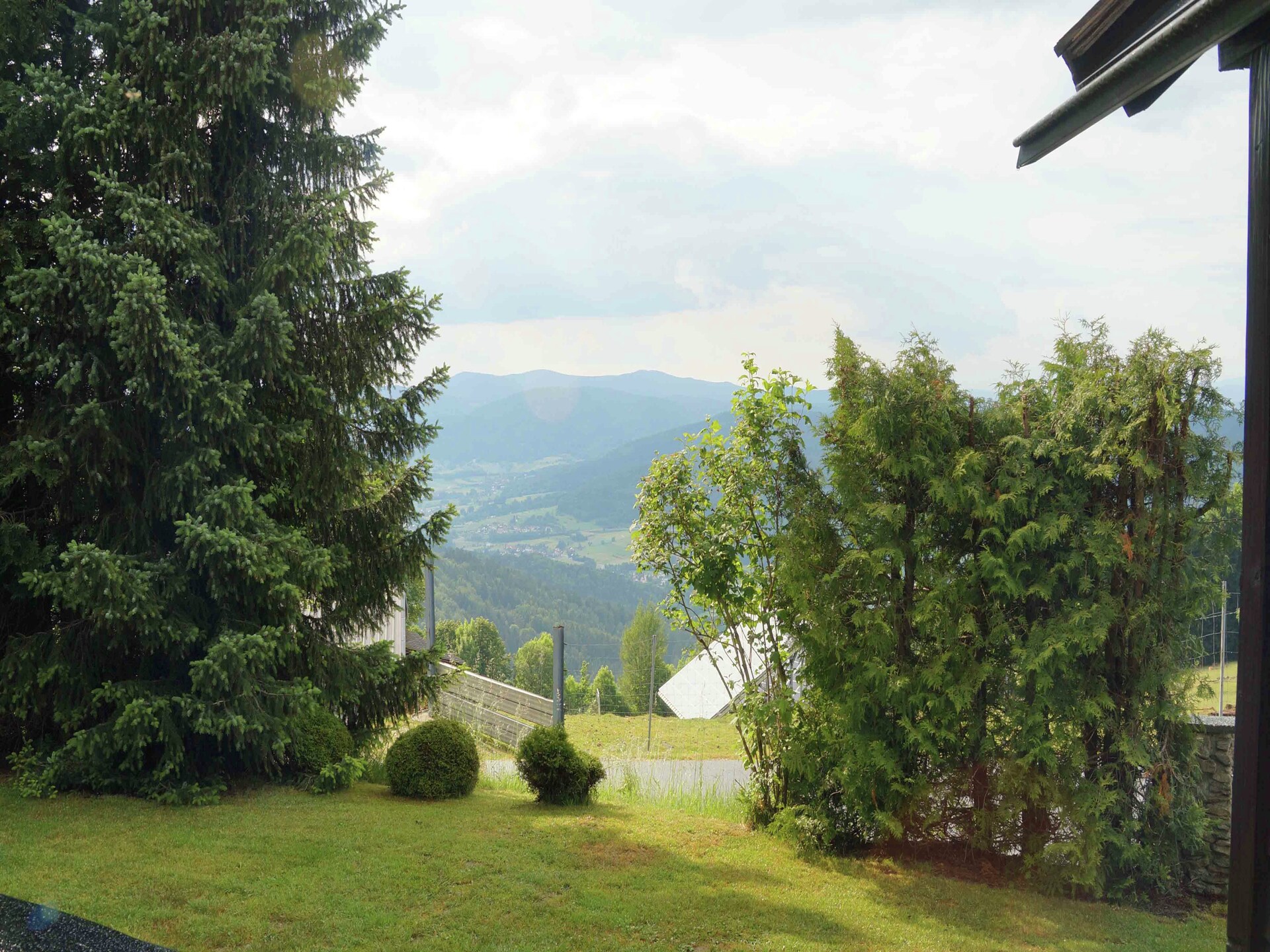 Vrijstaand vakantiehuis Talblick aan de skipiste in het Beierse Woud - foto 15